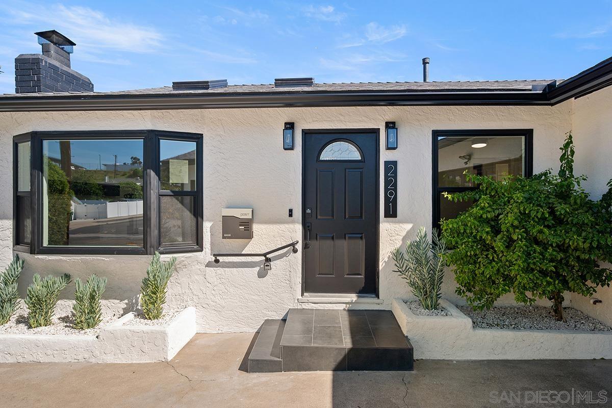 Detail Gallery Image 3 of 75 For 2291  Cardinal, San Diego,  CA 92123 - 3 Beds | 2 Baths