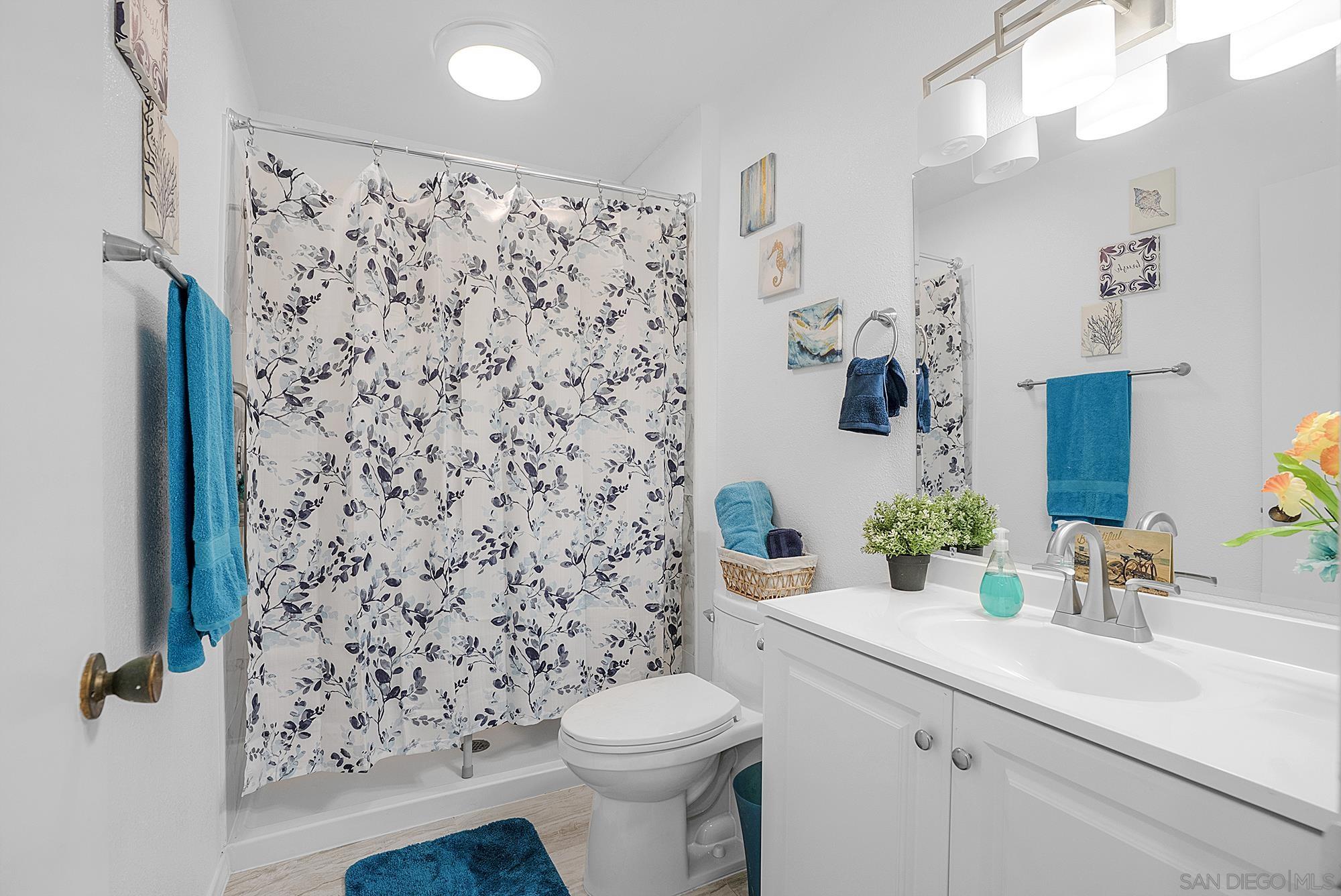 Detail Gallery Image 13 of 27 For 285  Moss St  #64,  Chula Vista,  CA 91911 - 2 Beds | 2 Baths