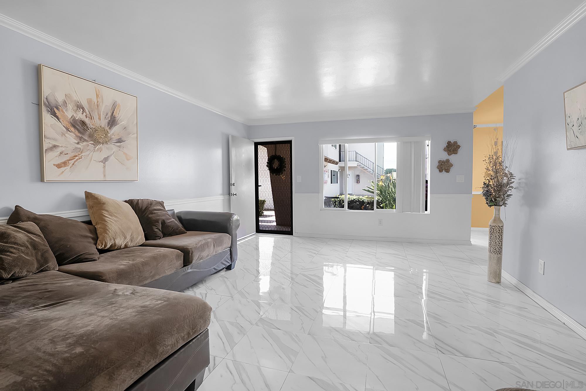 Detail Gallery Image 6 of 27 For 285  Moss St  #64,  Chula Vista,  CA 91911 - 2 Beds | 2 Baths