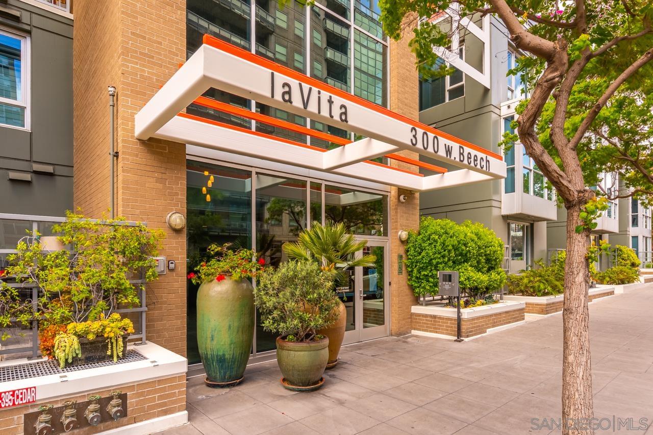 Detail Gallery Image 2 of 26 For 300  W Beech St  901, San Diego,  CA 92101 - 2 Beds | 2 Baths