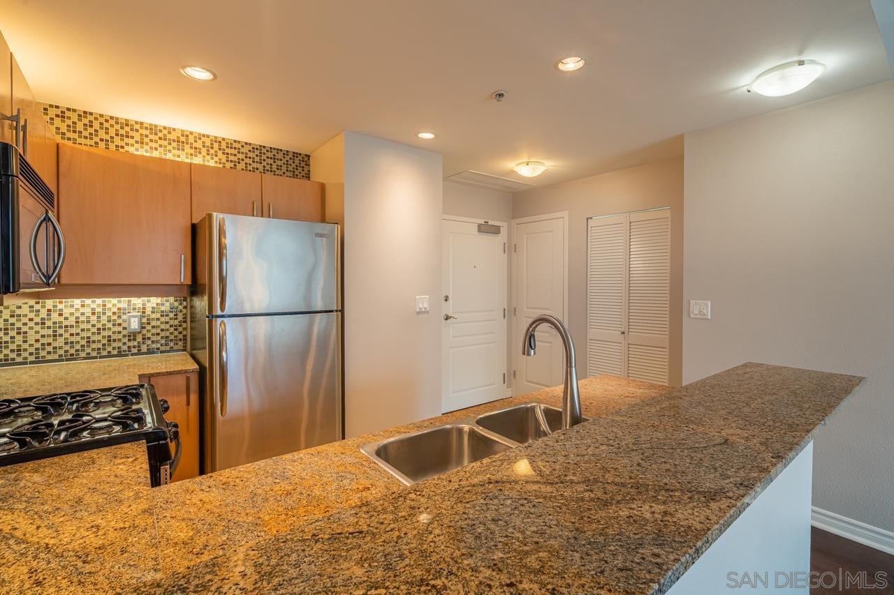 Detail Gallery Image 25 of 26 For 300  W Beech St  901, San Diego,  CA 92101 - 2 Beds | 2 Baths