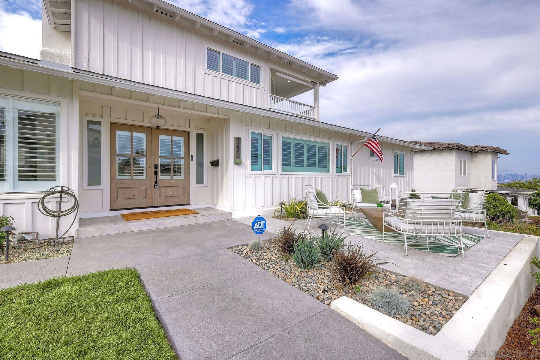 Detail Gallery Image 14 of 43 For 3380  Trumbull St, San Diego,  CA 92106 - 4 Beds | 3 Baths