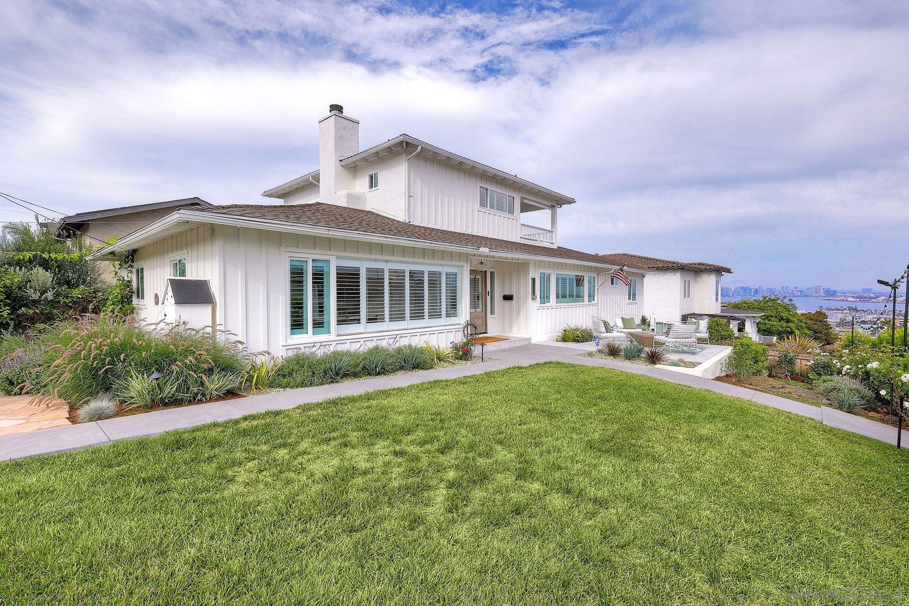 Detail Gallery Image 17 of 43 For 3380  Trumbull St, San Diego,  CA 92106 - 4 Beds | 3 Baths