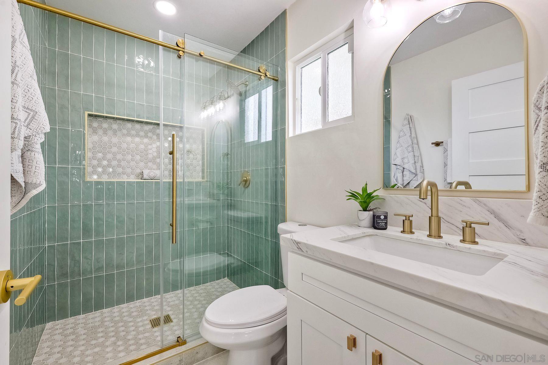 Detail Gallery Image 21 of 43 For 3380  Trumbull St, San Diego,  CA 92106 - 4 Beds | 3 Baths