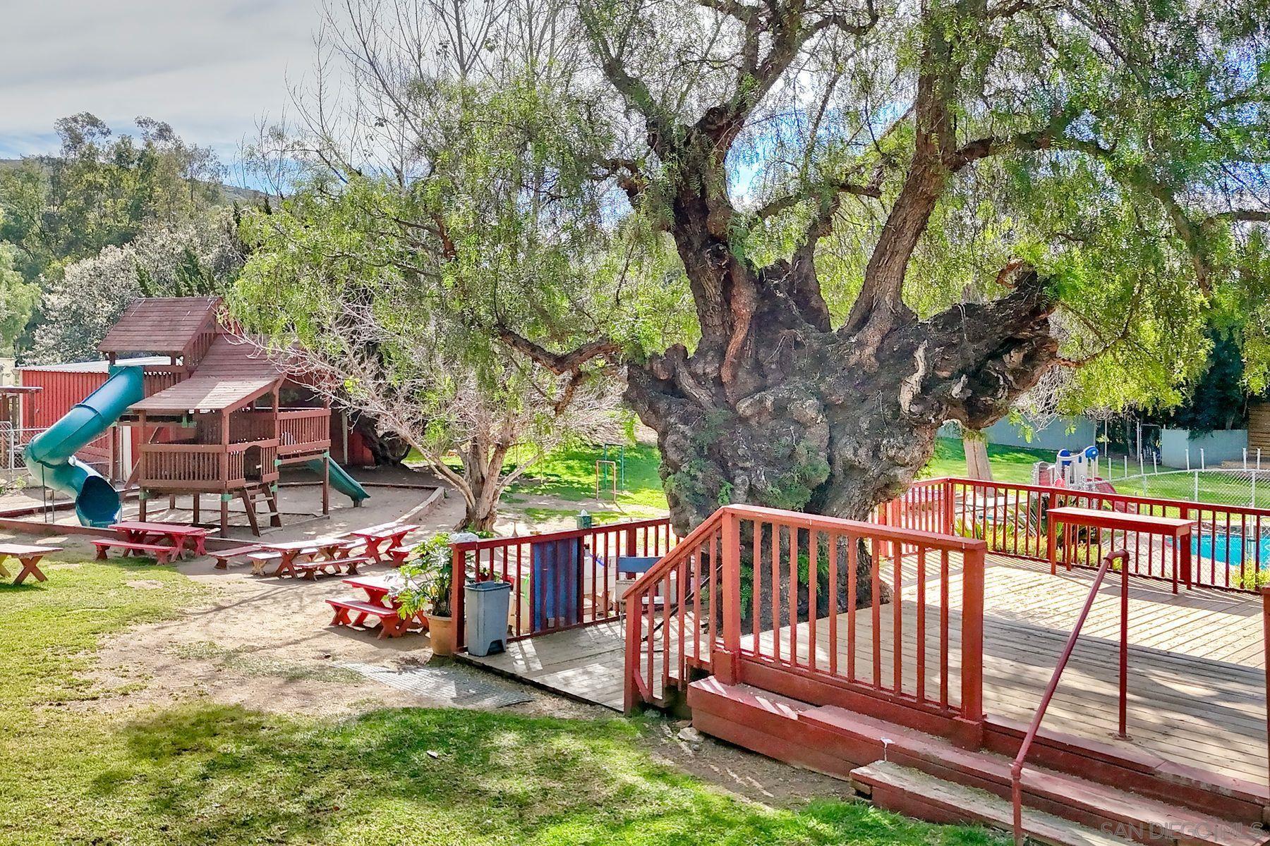 Detail Gallery Image 5 of 12 For 14911  Espola Rd, Poway,  CA 92064 - 7 Beds | 1/3 Baths