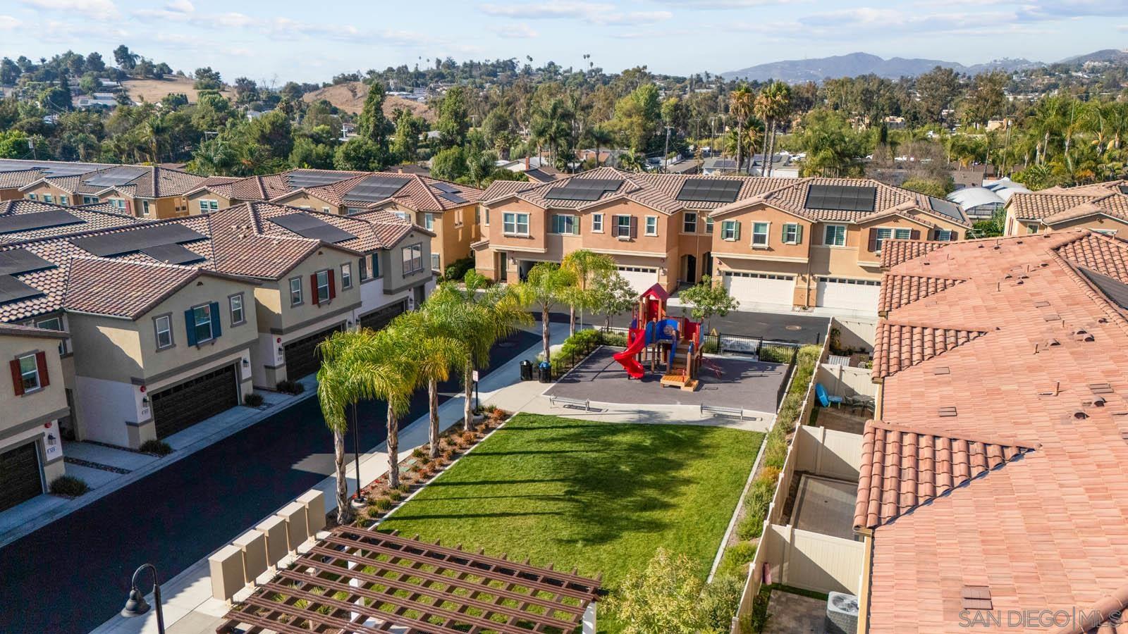 Detail Gallery Image 41 of 59 For 3135  Linwood St, Vista,  CA 92081 - 3 Beds | 2/1 Baths