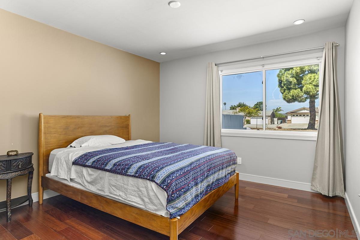 Detail Gallery Image 20 of 25 For 2939  Governor Drive, San Diego,  CA 92122 - 4 Beds | 3 Baths