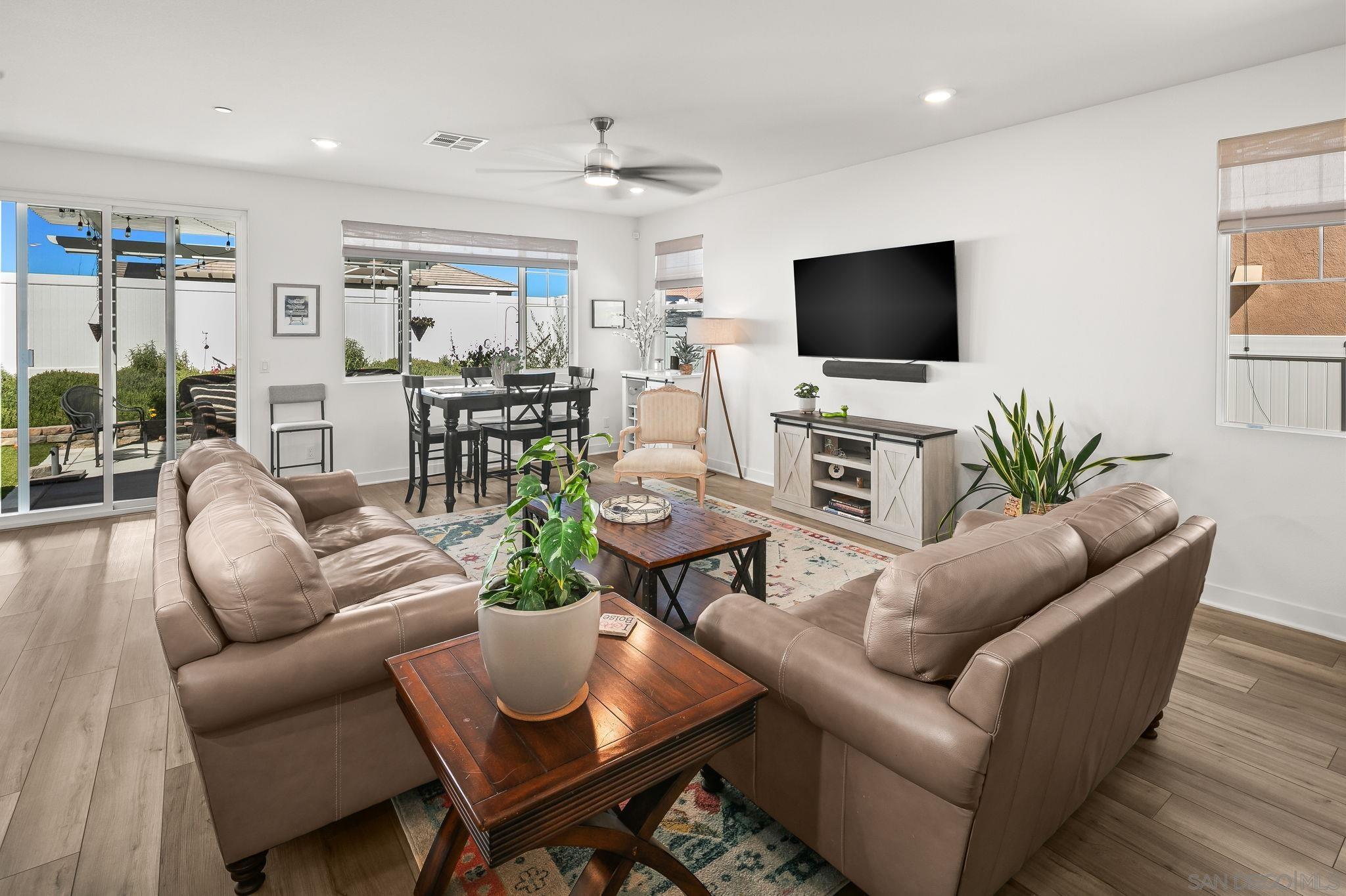 Detail Gallery Image 12 of 50 For 26626  Ash Smt, Menifee,  CA 92584 - 4 Beds | 2/1 Baths