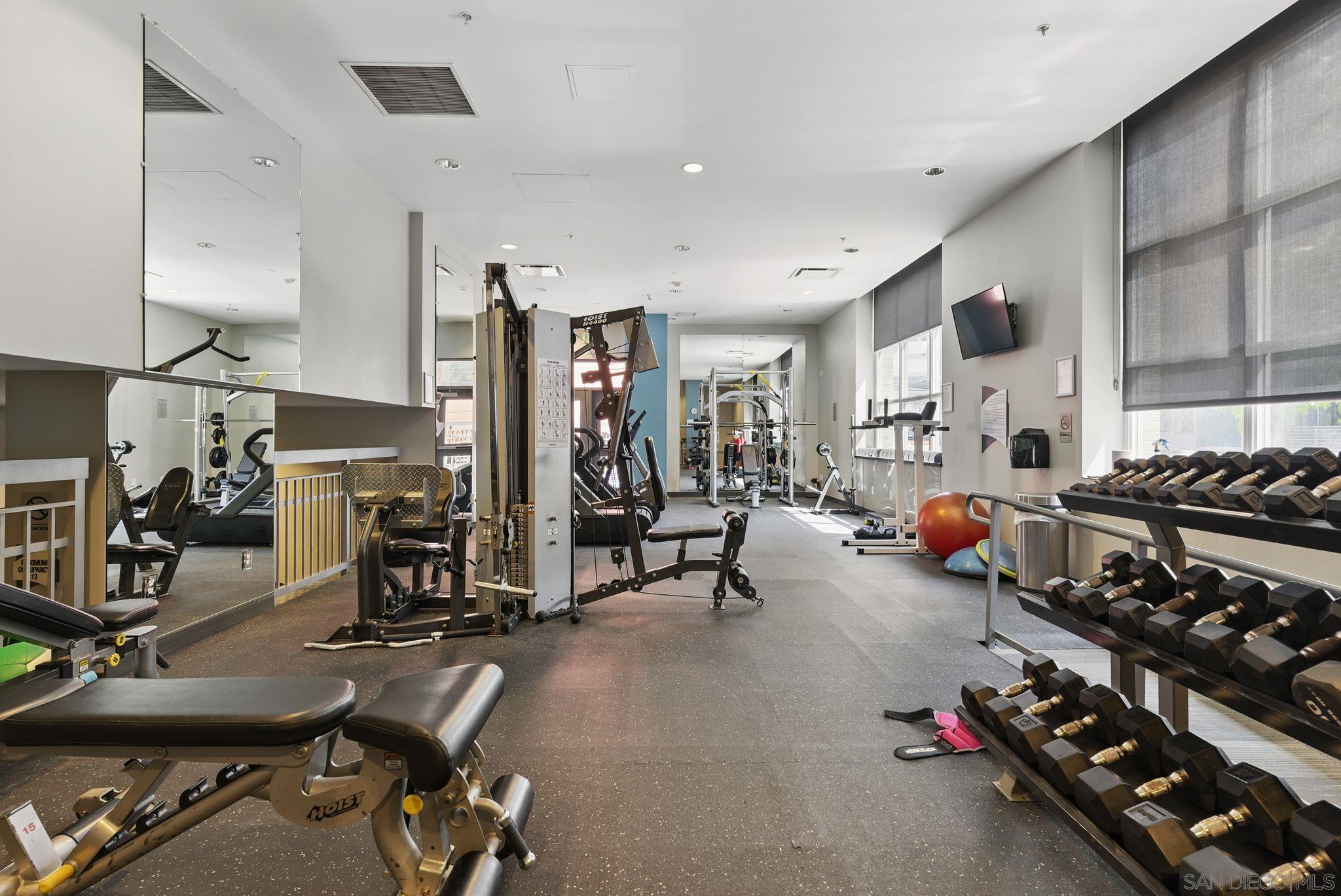 Detail Gallery Image 27 of 44 For 300 W Beech St  #1408,  San Diego,  CA 92101 - 2 Beds | 2 Baths