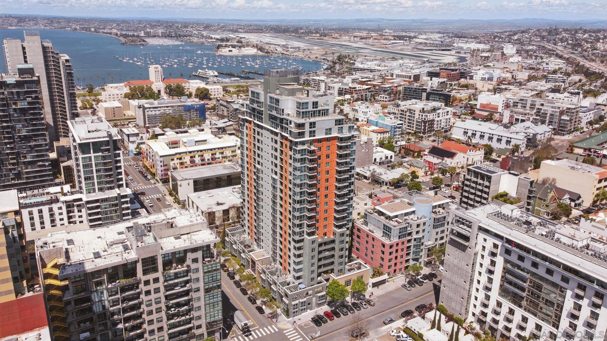 Detail Gallery Image 35 of 44 For 300 W Beech St  #1408,  San Diego,  CA 92101 - 2 Beds | 2 Baths