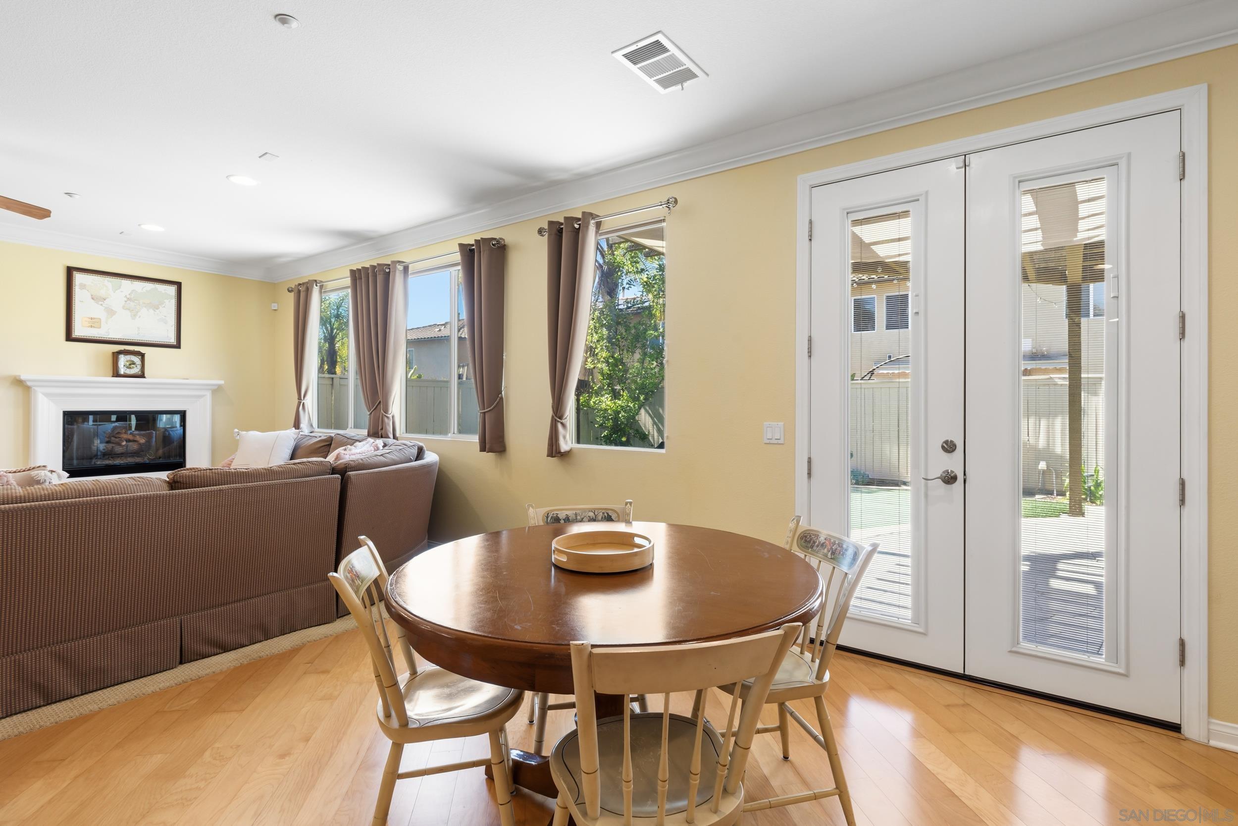 Detail Gallery Image 17 of 50 For 17052  Silver Pine Rd, San Diego,  CA 92127 - 4 Beds | 3/1 Baths