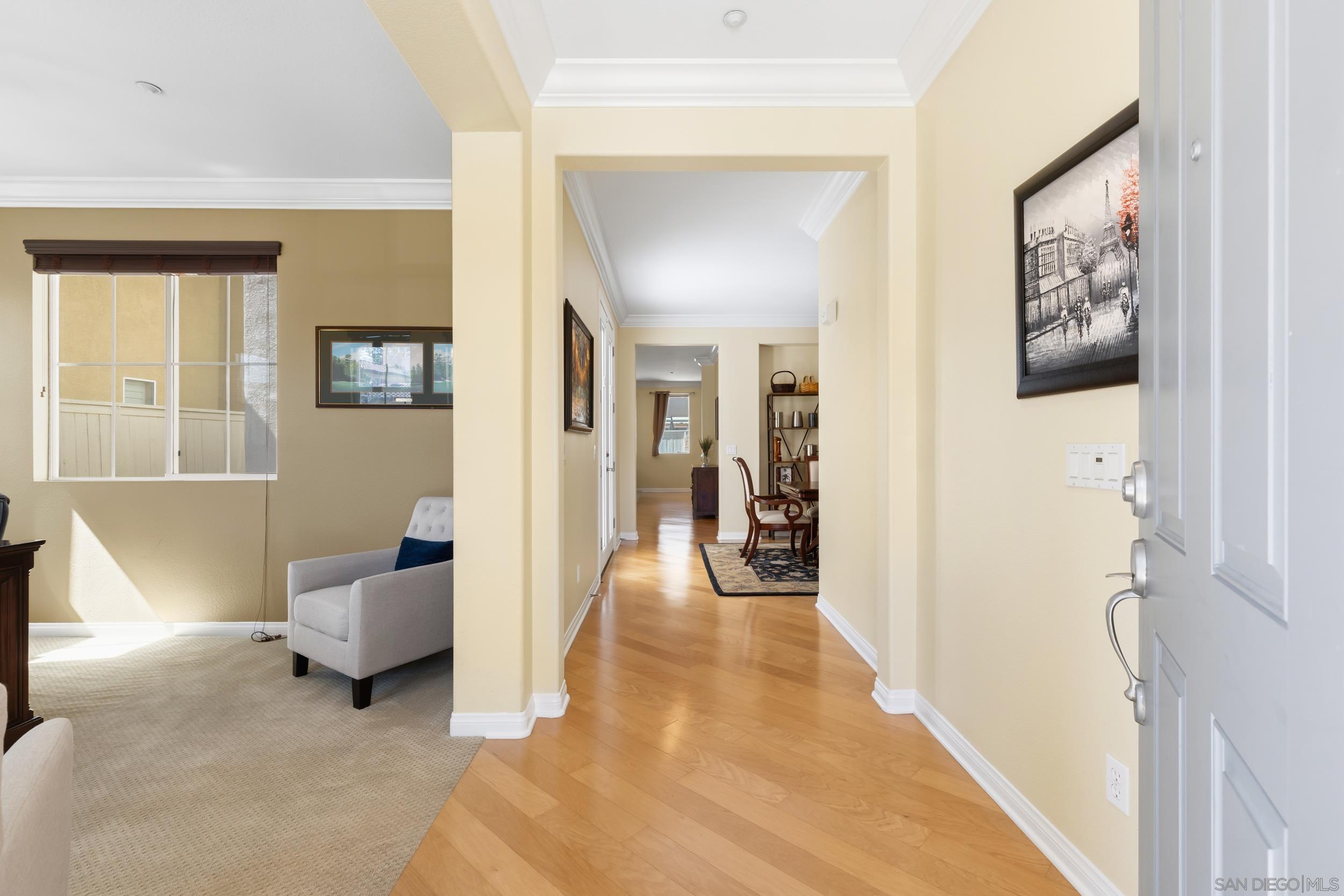 Detail Gallery Image 3 of 50 For 17052  Silver Pine Rd, San Diego,  CA 92127 - 4 Beds | 3/1 Baths