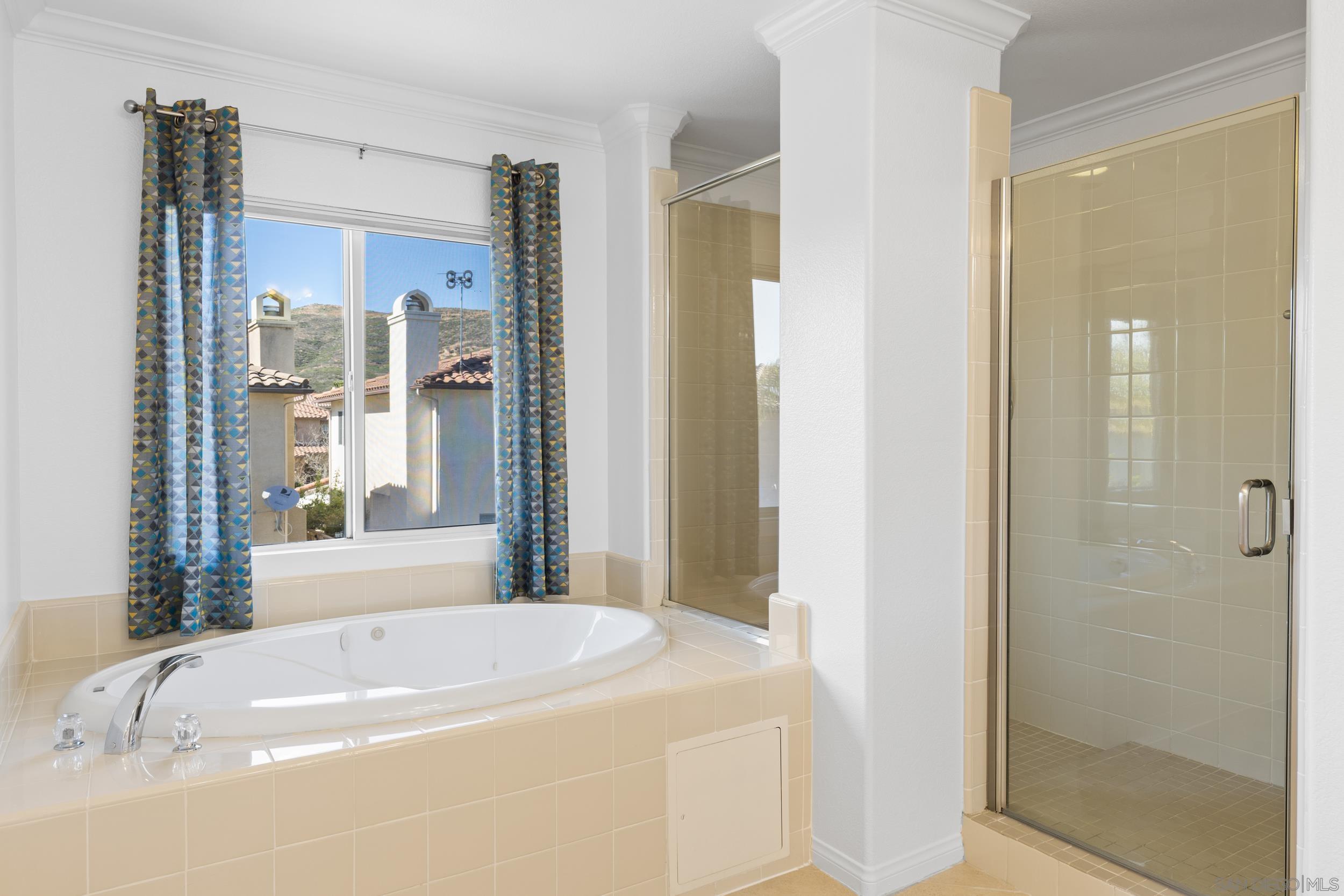 Detail Gallery Image 23 of 50 For 17052  Silver Pine Rd, San Diego,  CA 92127 - 4 Beds | 3/1 Baths