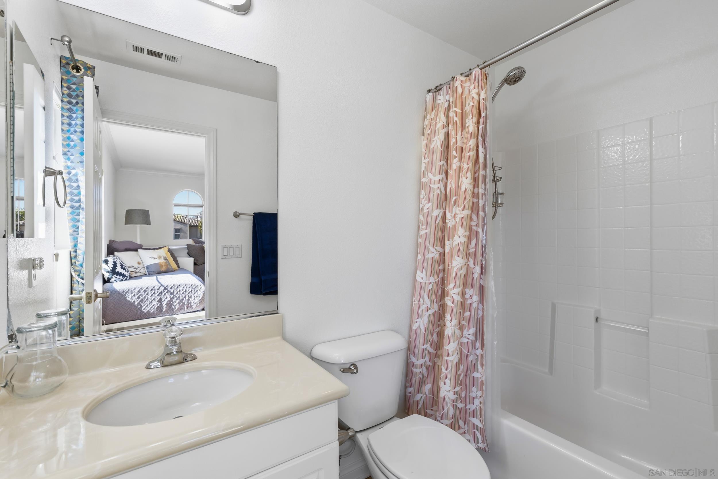 Detail Gallery Image 27 of 50 For 17052  Silver Pine Rd, San Diego,  CA 92127 - 4 Beds | 3/1 Baths