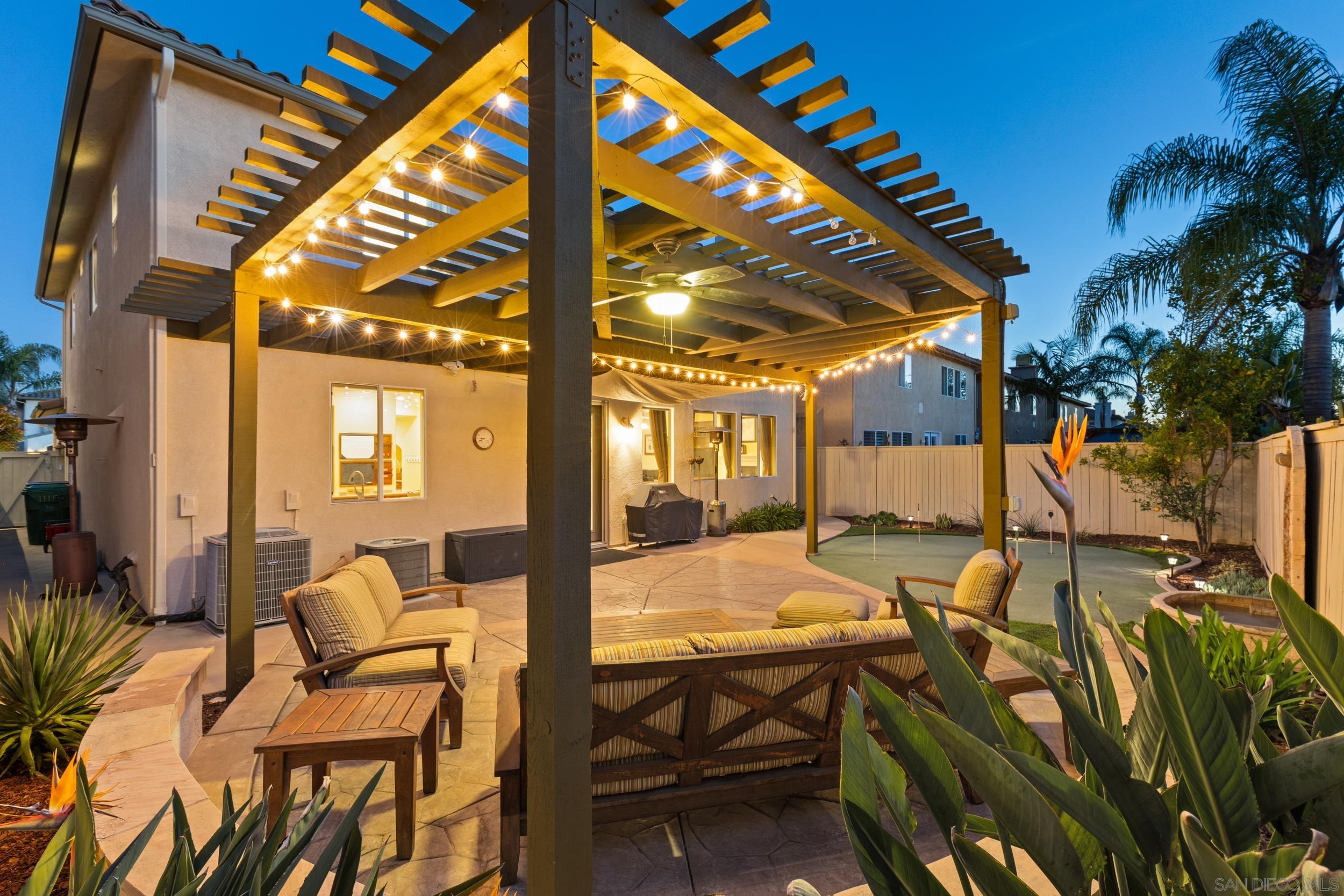 Detail Gallery Image 44 of 50 For 17052  Silver Pine Rd, San Diego,  CA 92127 - 4 Beds | 3/1 Baths