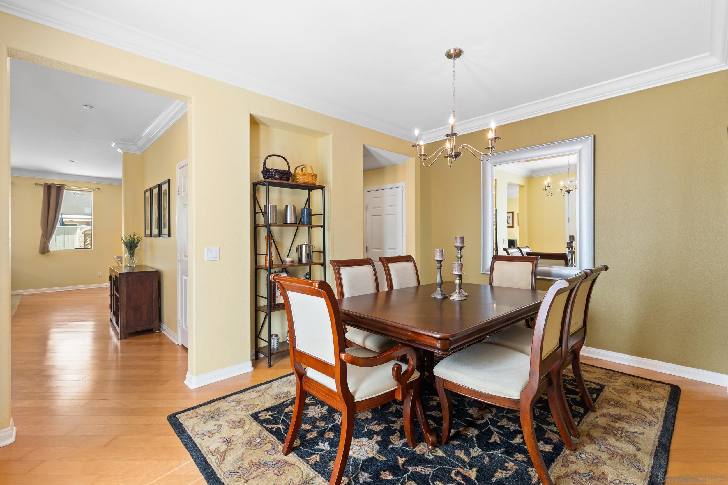 Detail Gallery Image 6 of 50 For 17052  Silver Pine Rd, San Diego,  CA 92127 - 4 Beds | 3/1 Baths