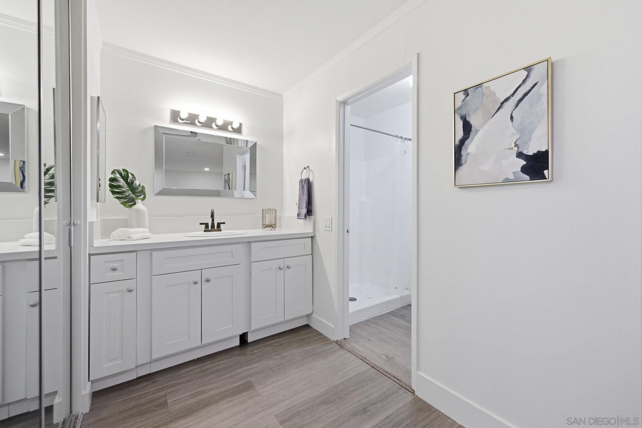 Detail Gallery Image 24 of 42 For 1725  Glenridge Cir, West Covina,  CA 91792 - 4 Beds | 3 Baths