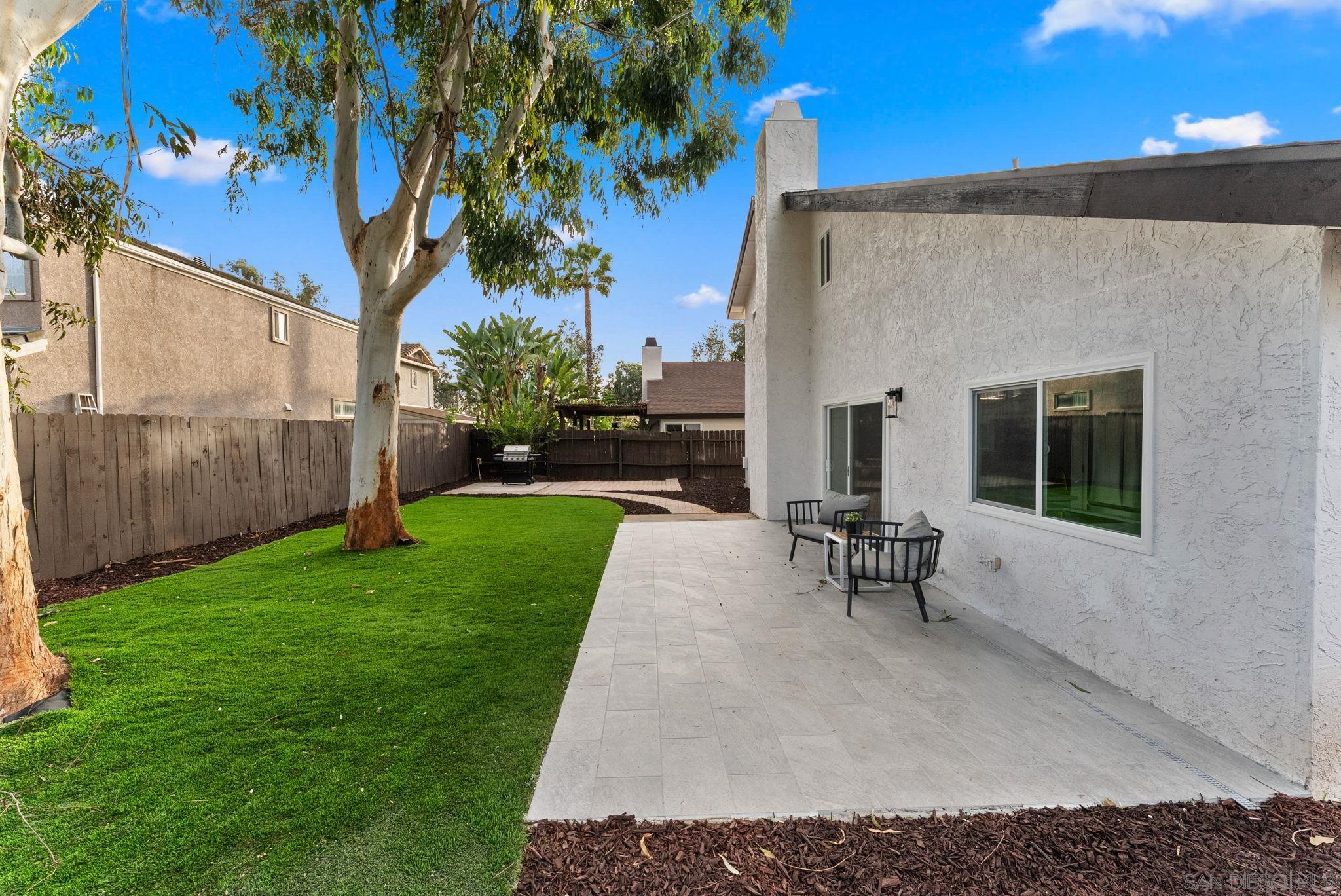 Detail Gallery Image 29 of 35 For 1215  Armstrong Circle, Escondido,  CA 92027 - 4 Beds | 2/1 Baths