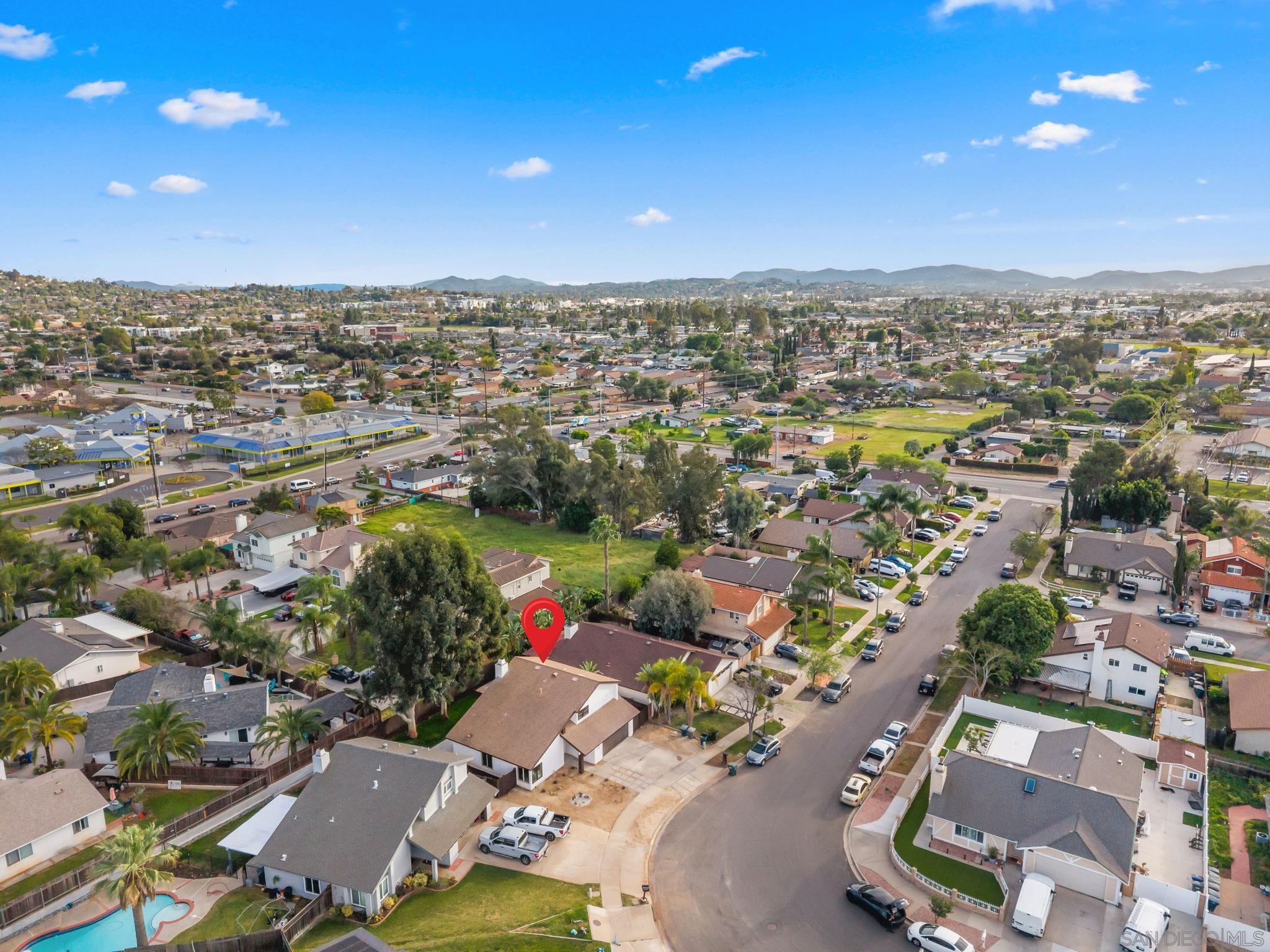 Detail Gallery Image 33 of 35 For 1215  Armstrong Circle, Escondido,  CA 92027 - 4 Beds | 2/1 Baths
