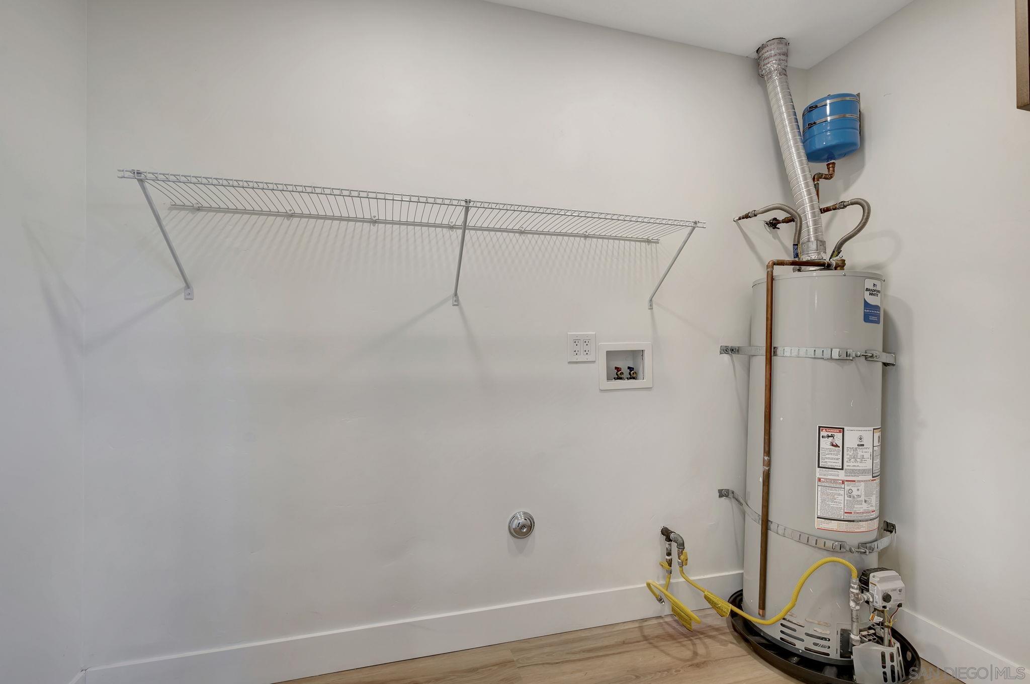 Detail Gallery Image 20 of 36 For 5815  Amaya Dr, La Mesa,  CA 91942 - 3 Beds | 2 Baths