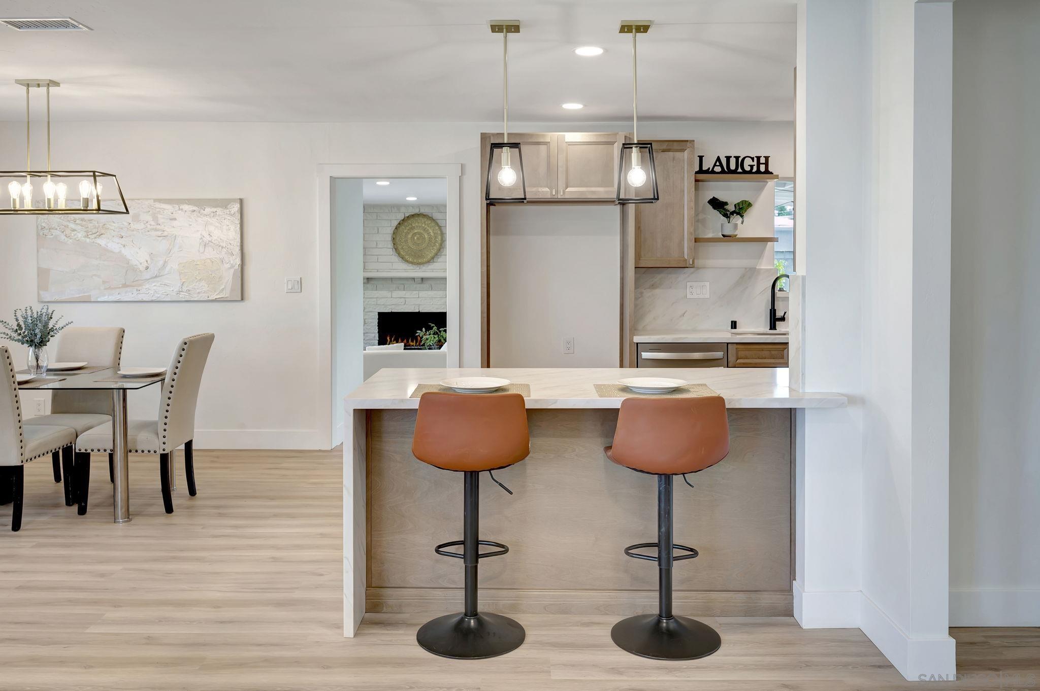 Detail Gallery Image 9 of 36 For 5815  Amaya Dr, La Mesa,  CA 91942 - 3 Beds | 2 Baths