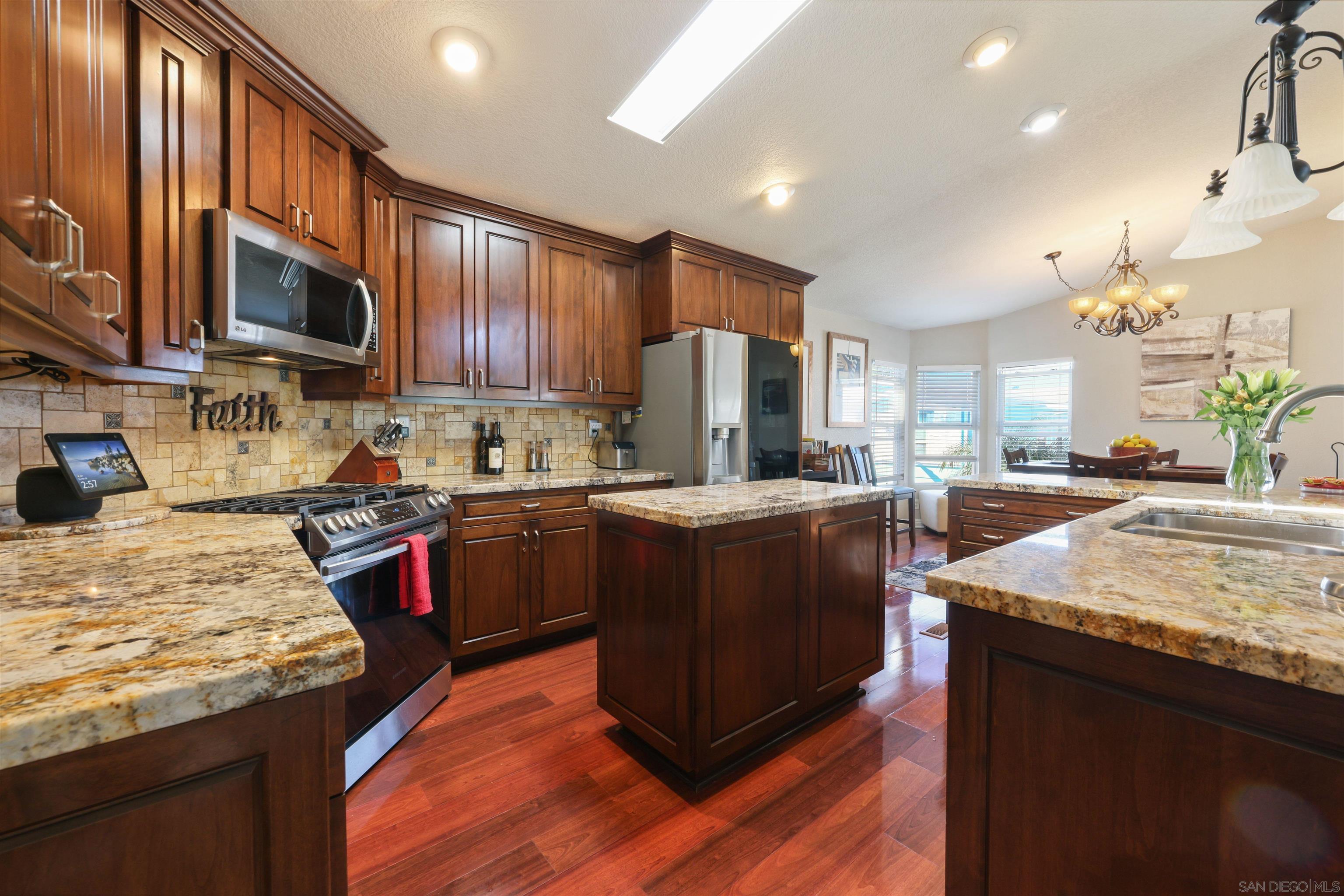 Front Image Thumbnail for SD260006208