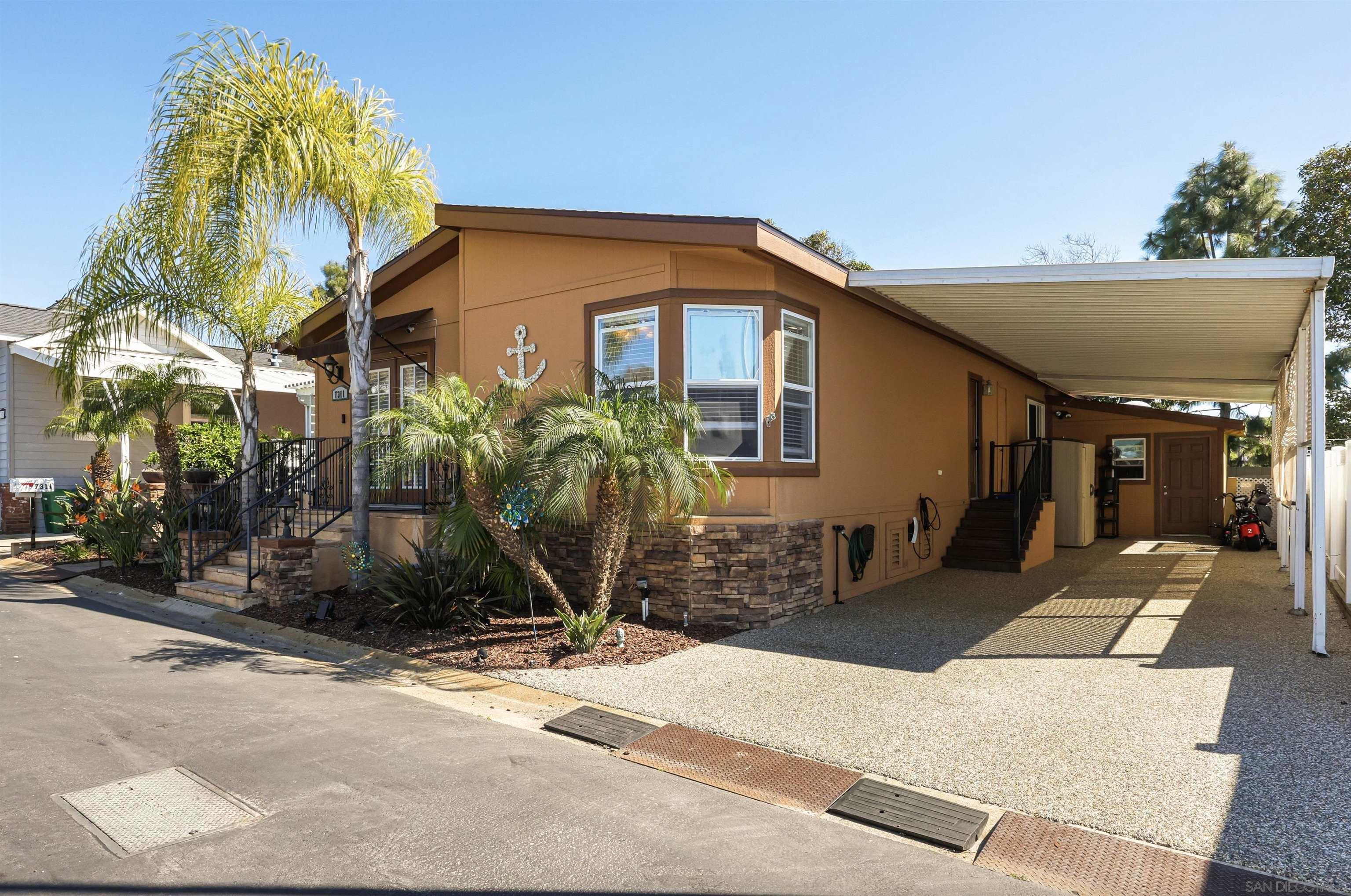 Detail Gallery Image 3 of 36 For 7311  San Luis St, Carlsbad,  CA 92011 - 3 Beds | 2 Baths