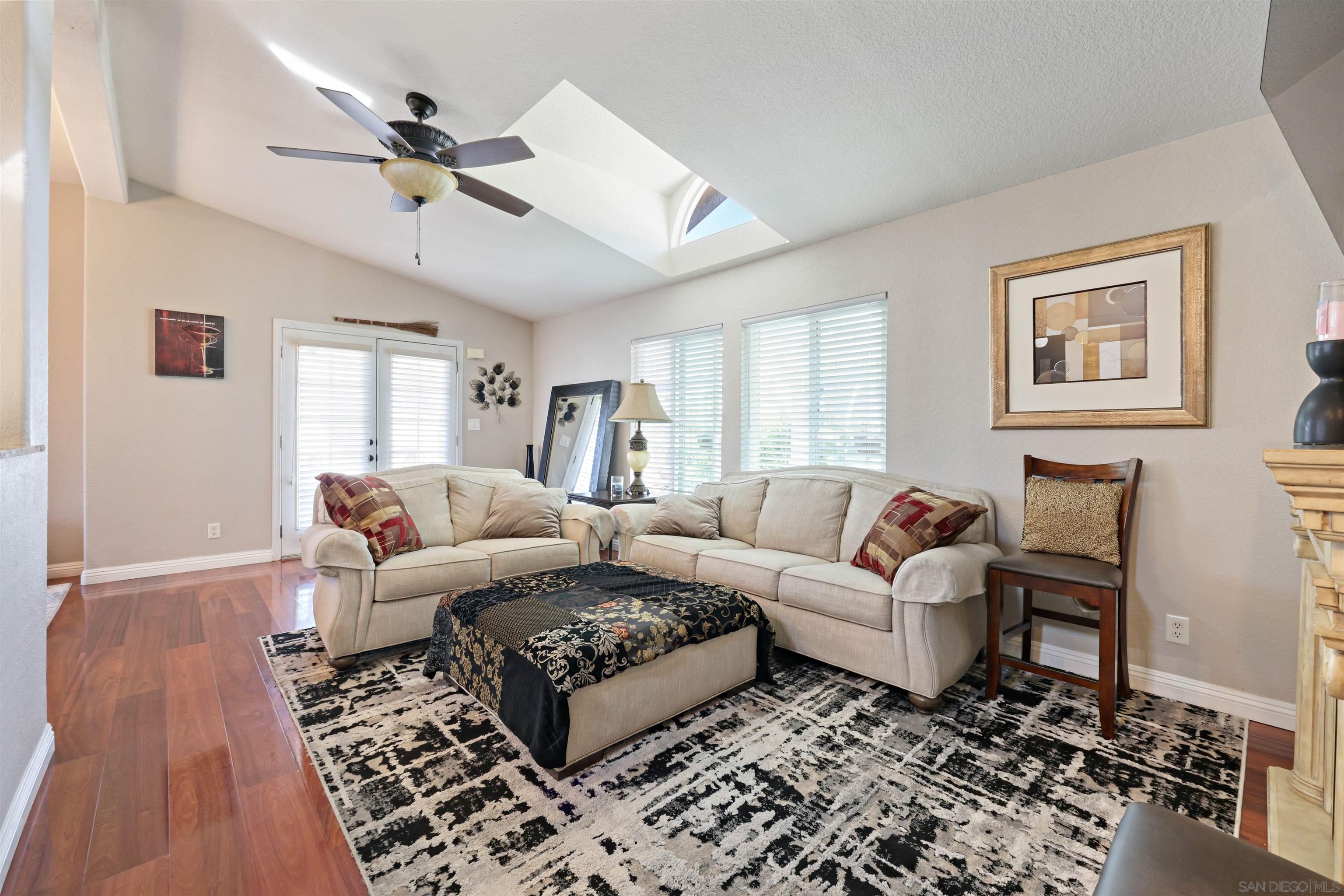 Detail Gallery Image 5 of 36 For 7311  San Luis St, Carlsbad,  CA 92011 - 3 Beds | 2 Baths