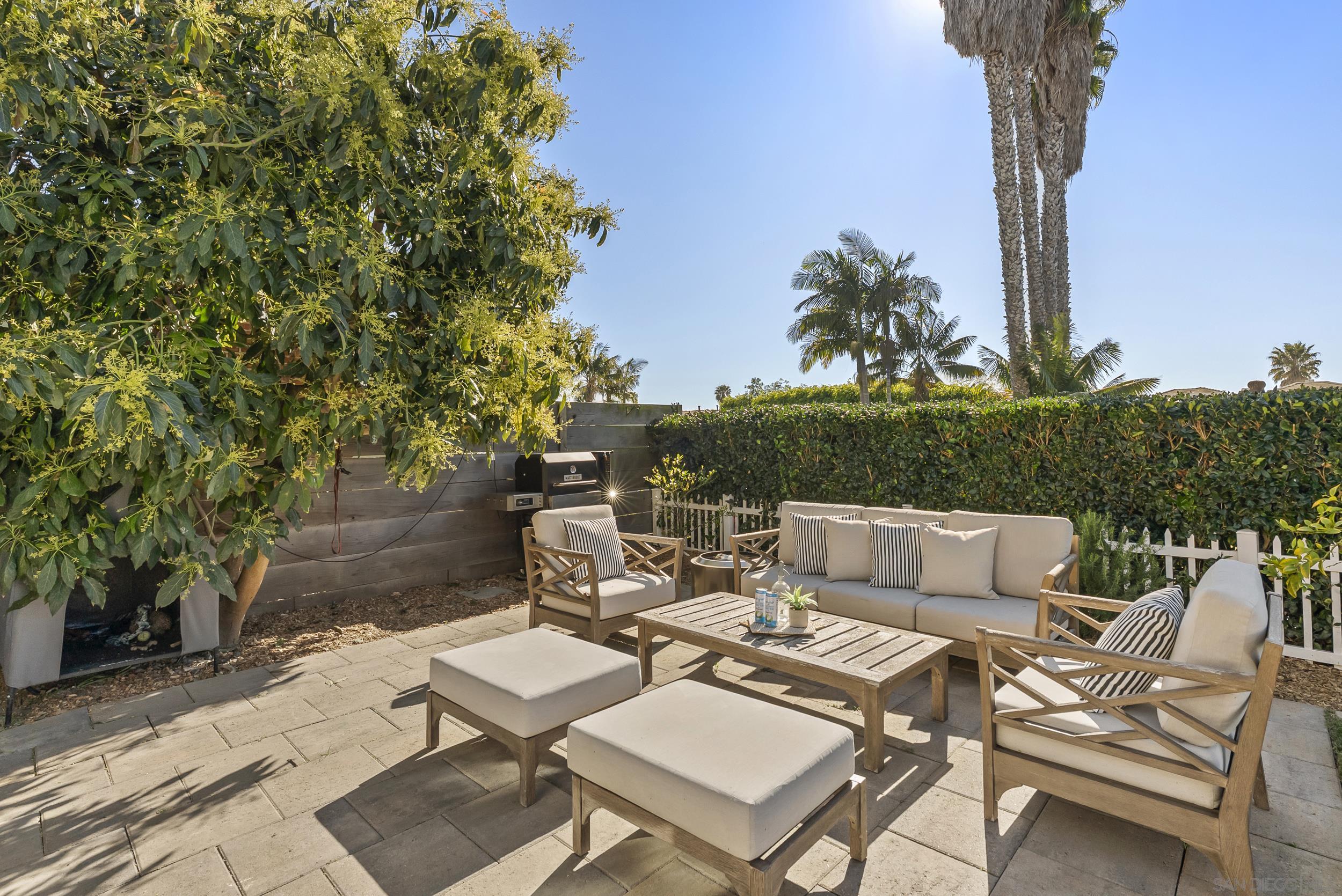 Detail Gallery Image 18 of 38 For 7319  Cuvier St, La Jolla,  CA 92037 - – Beds | – Baths