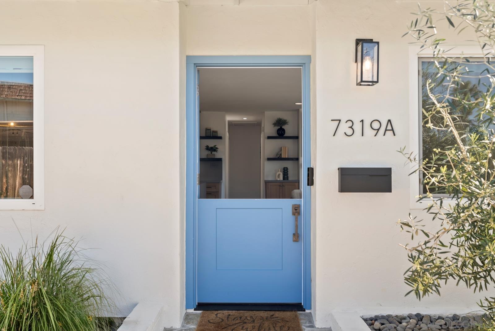 Detail Gallery Image 3 of 38 For 7319  Cuvier St, La Jolla,  CA 92037 - – Beds | – Baths