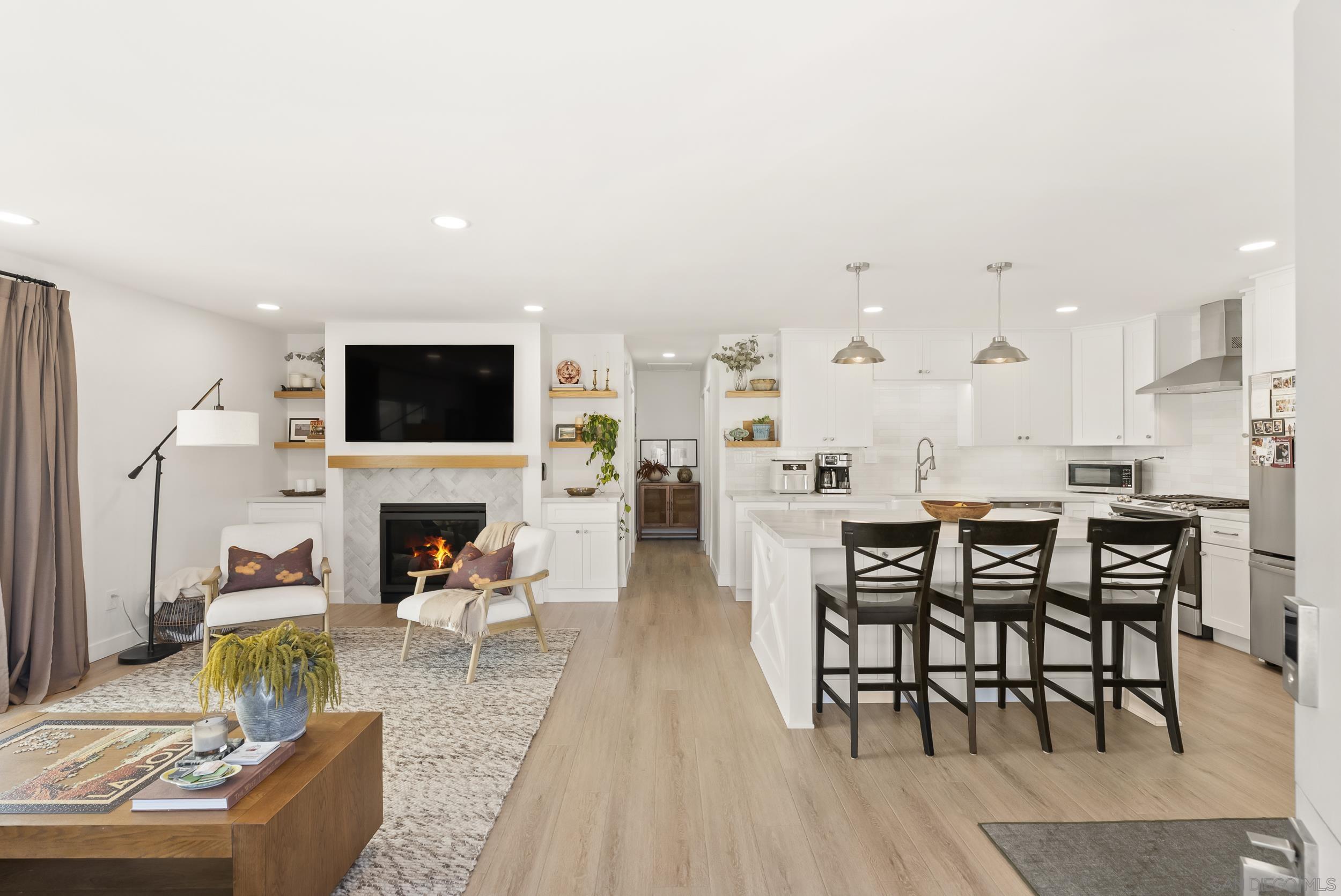 Detail Gallery Image 22 of 38 For 7319  Cuvier St, La Jolla,  CA 92037 - – Beds | – Baths