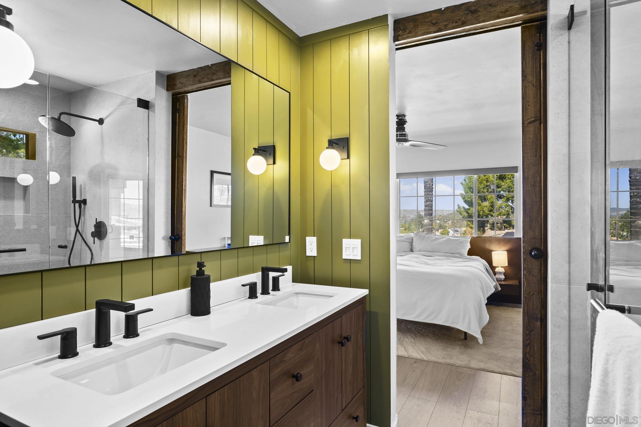 Detail Gallery Image 24 of 50 For 13966  Avenida Del Charro, El Cajon,  CA 92021 - 3 Beds | 2 Baths