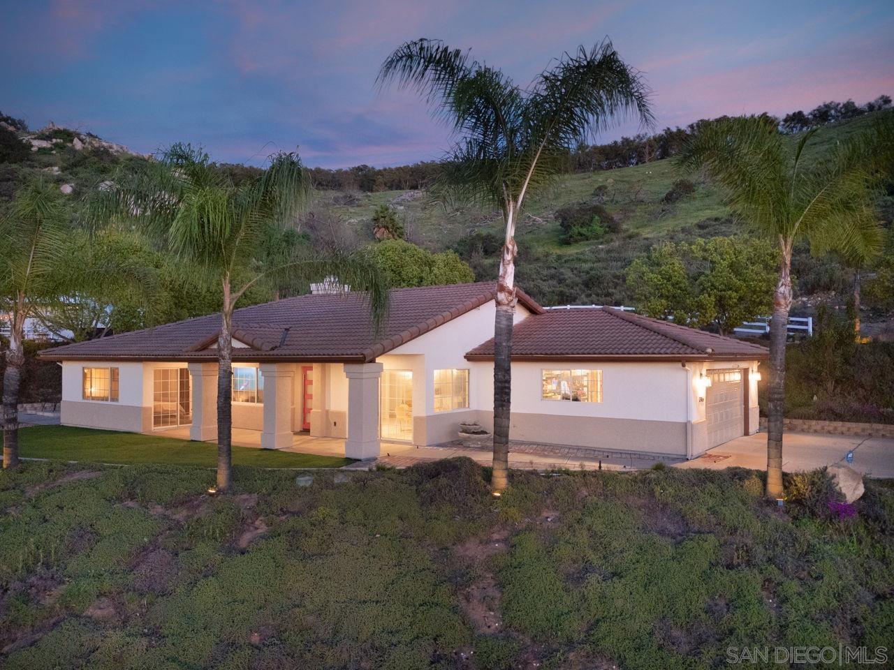 Detail Gallery Image 44 of 50 For 13966  Avenida Del Charro, El Cajon,  CA 92021 - 3 Beds | 2 Baths