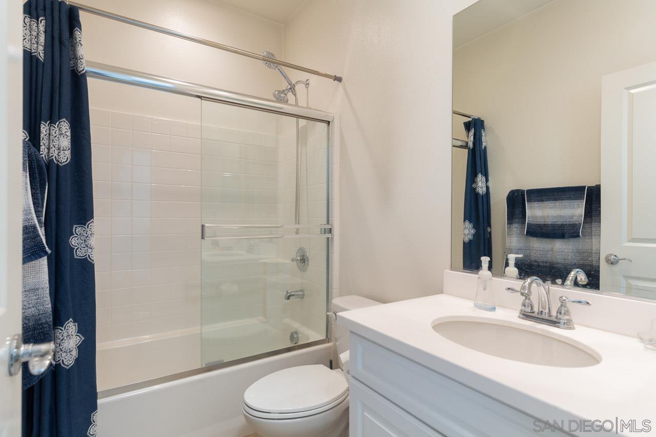 Detail Gallery Image 3 of 23 For 941  Thermal Ave N, San Diego,  CA 92154 - 4 Beds | 3 Baths