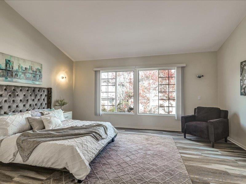 Detail Gallery Image 21 of 33 For 8641  via Mallorca  F, La Jolla,  CA 92037 - 2 Beds | 2/1 Baths