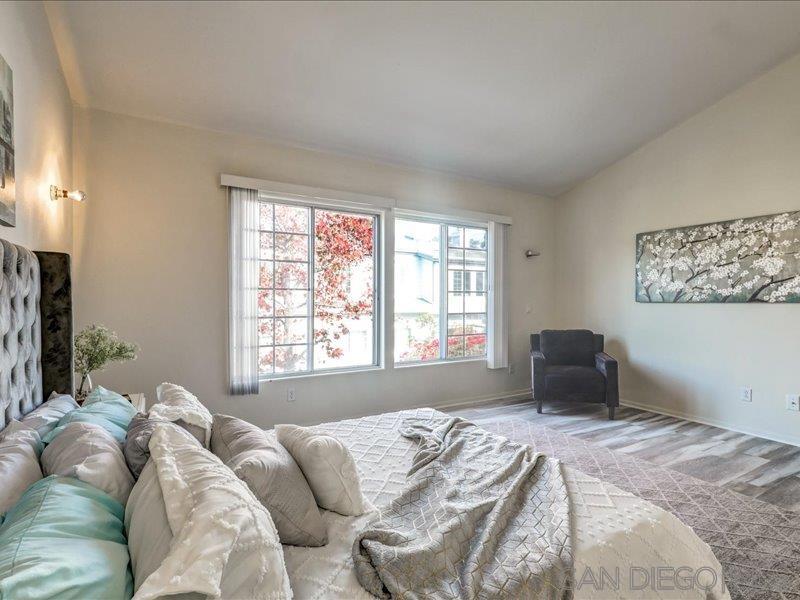 Detail Gallery Image 22 of 33 For 8641  via Mallorca  F, La Jolla,  CA 92037 - 2 Beds | 2/1 Baths