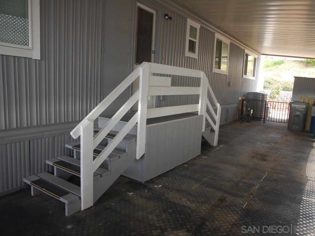 Detail Gallery Image 3 of 20 For 13300 E Los Coches Rd  68, El Cajon,  CA 92021 - 2 Beds | 2 Baths