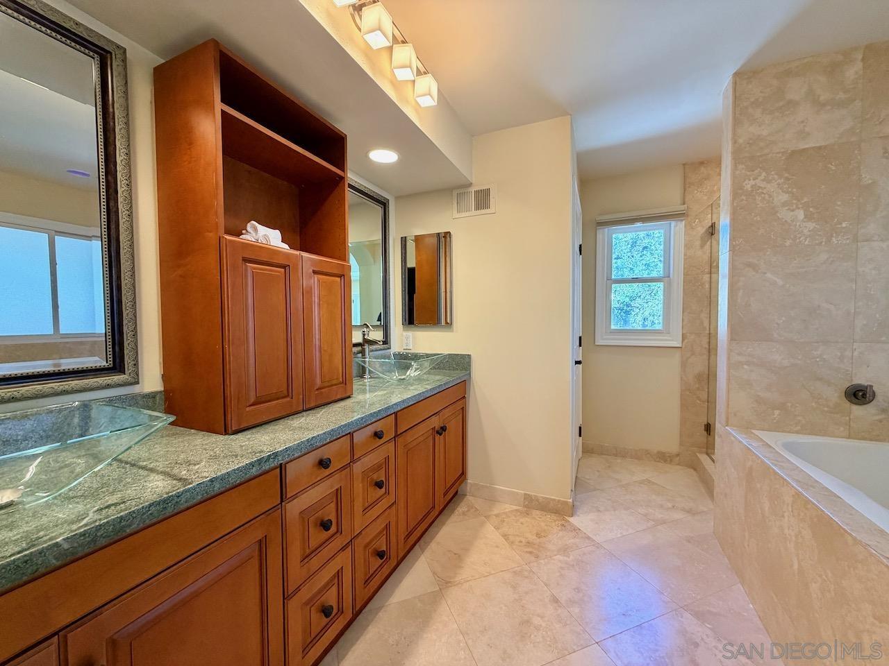 Detail Gallery Image 39 of 66 For 12973  Caminito Pointe Del Mar, Del Mar,  CA 92014 - 3 Beds | 2/1 Baths