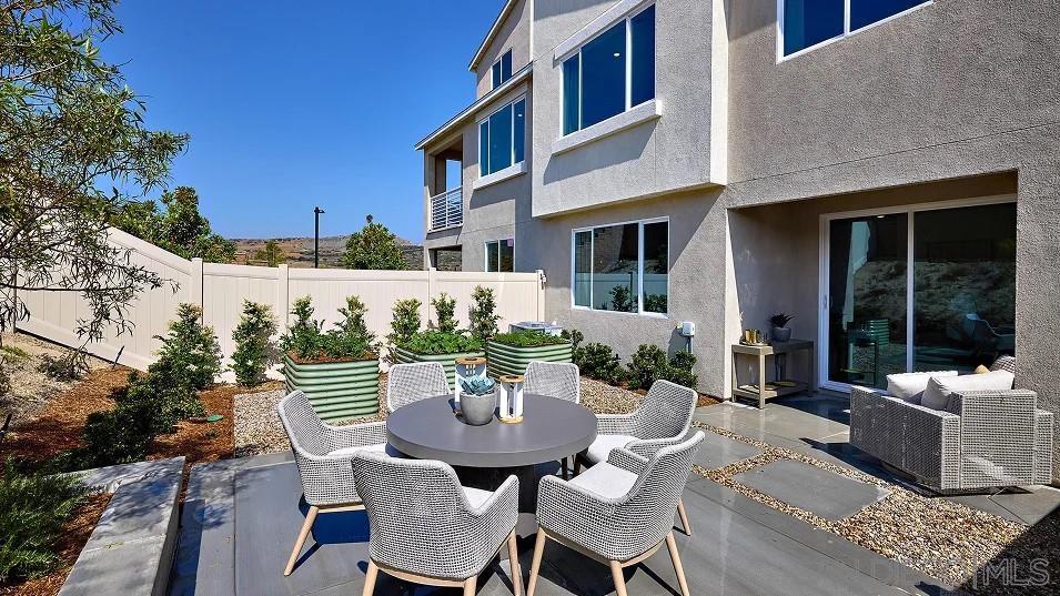 Detail Gallery Image 16 of 18 For 2112  Frost Ave   #2,  Chula Vista,  CA 91911 - 4 Beds | 2/1 Baths