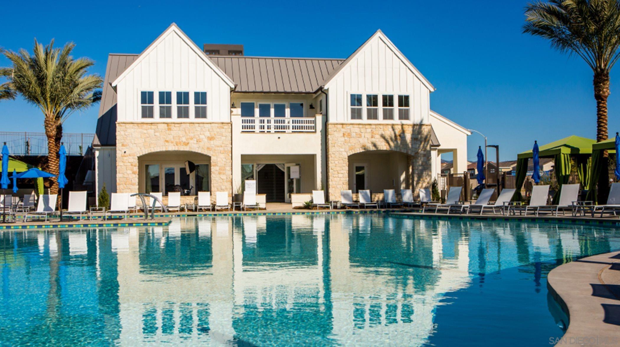 Detail Gallery Image 18 of 18 For 2112  Frost Ave   #2,  Chula Vista,  CA 91911 - 4 Beds | 2/1 Baths