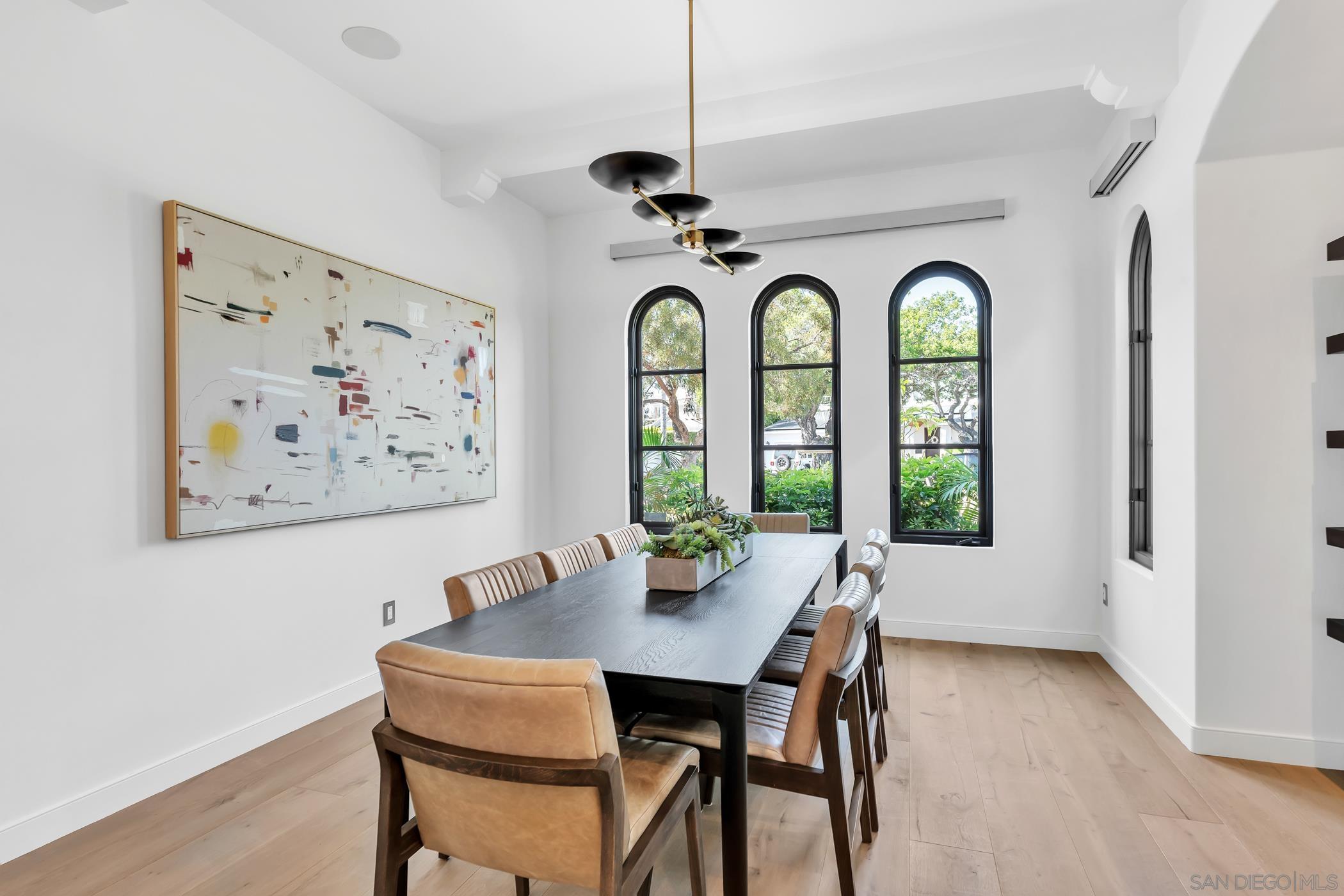 Detail Gallery Image 33 of 70 For 120  Carob Way, Coronado,  CA 92118 - 6 Beds | 5/2 Baths