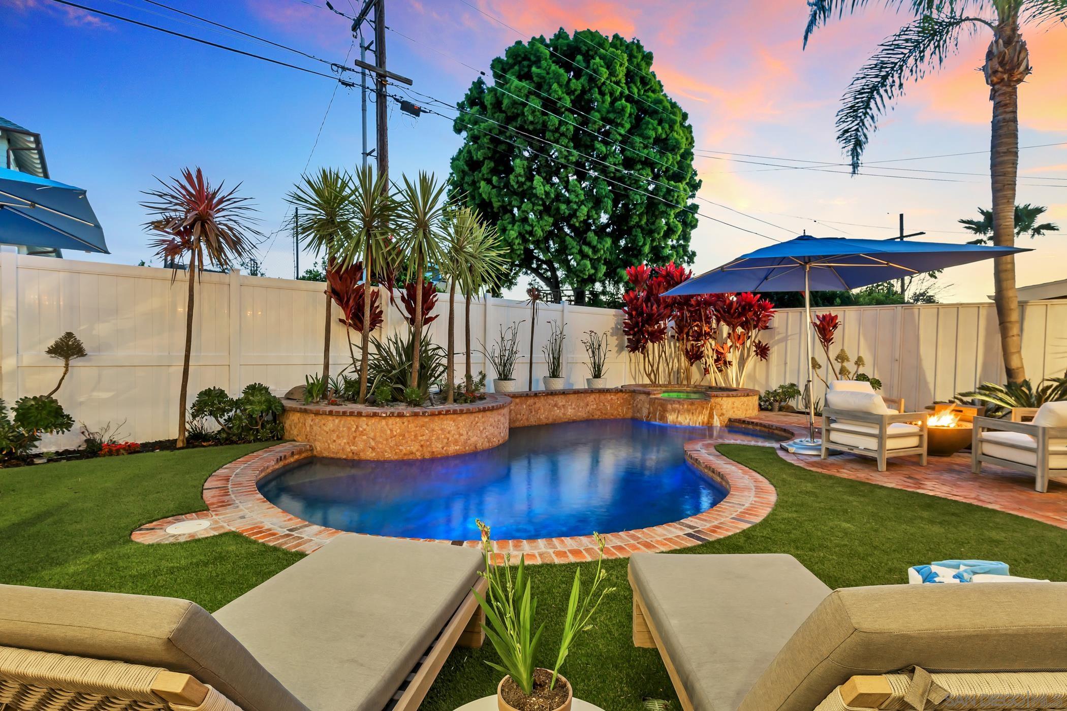 Detail Gallery Image 37 of 70 For 120  Carob Way, Coronado,  CA 92118 - 6 Beds | 5/2 Baths