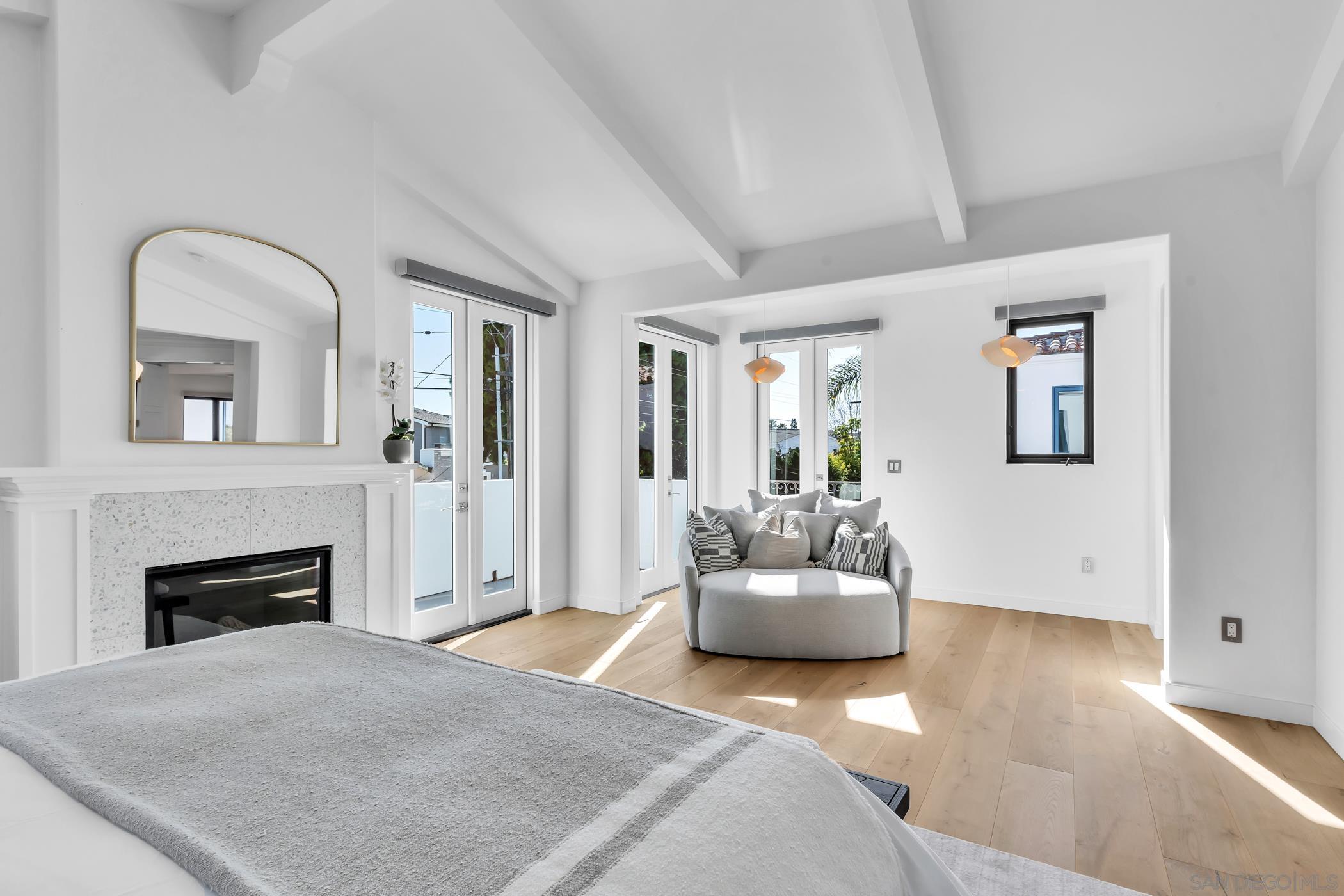 Detail Gallery Image 47 of 70 For 120  Carob Way, Coronado,  CA 92118 - 6 Beds | 5/2 Baths