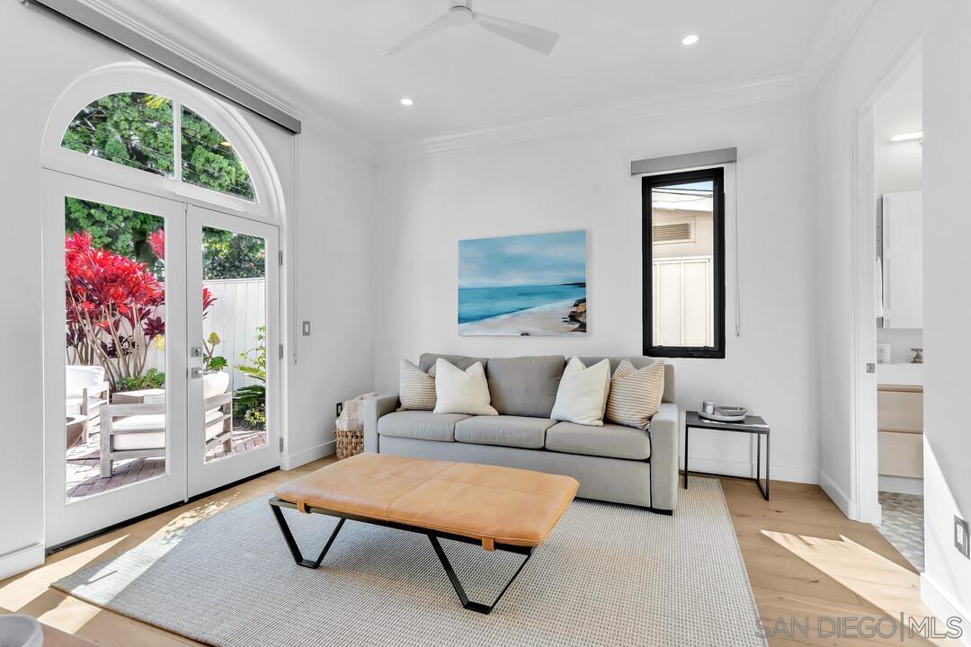 Detail Gallery Image 59 of 70 For 120  Carob Way, Coronado,  CA 92118 - 6 Beds | 5/2 Baths