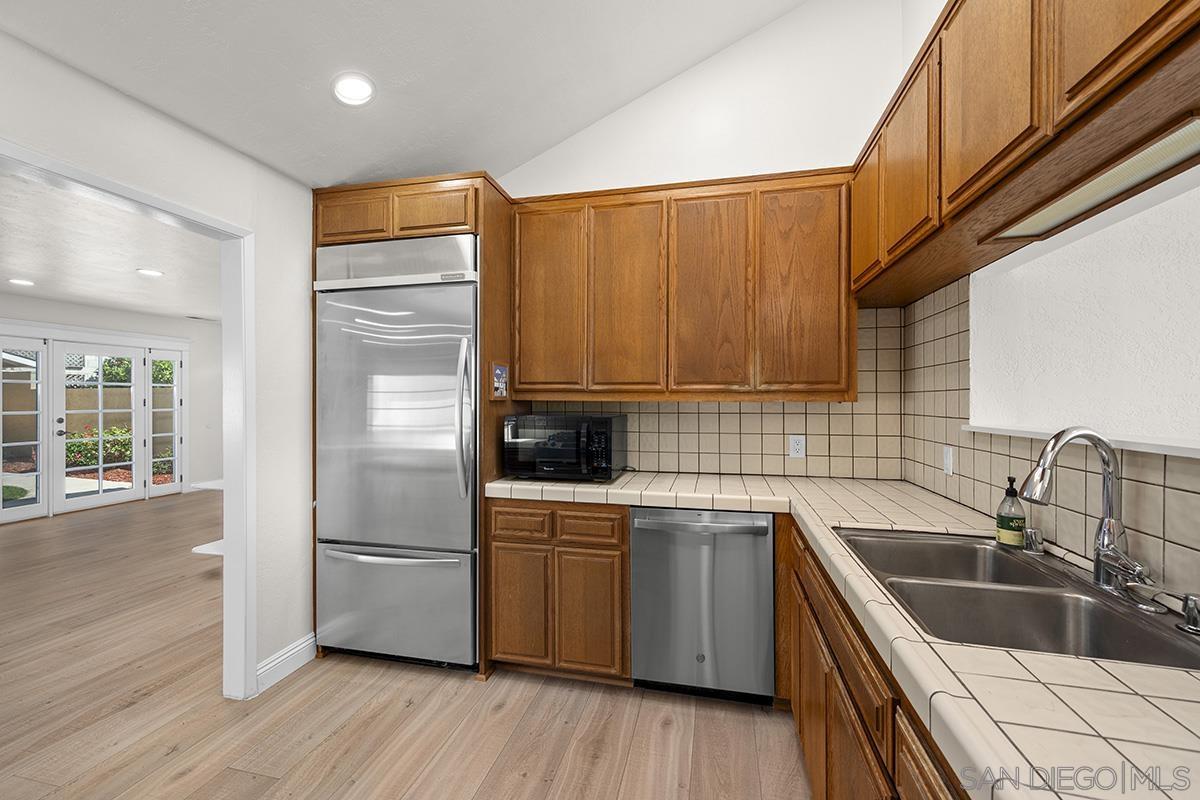 Detail Gallery Image 12 of 39 For 5331  Cole Street, San Diego,  CA 92117 - 5 Beds | 2/1 Baths