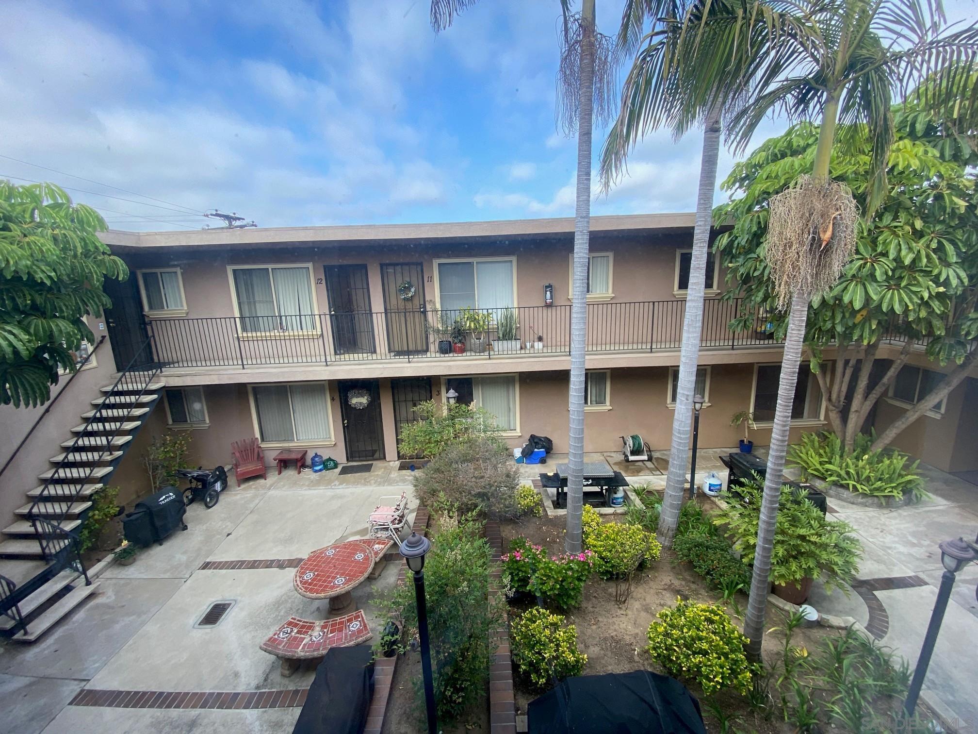 Detail Gallery Image 2 of 9 For 2166  Grand Ave  10, San Diego,  CA 92109 - 1 Beds | 1 Baths