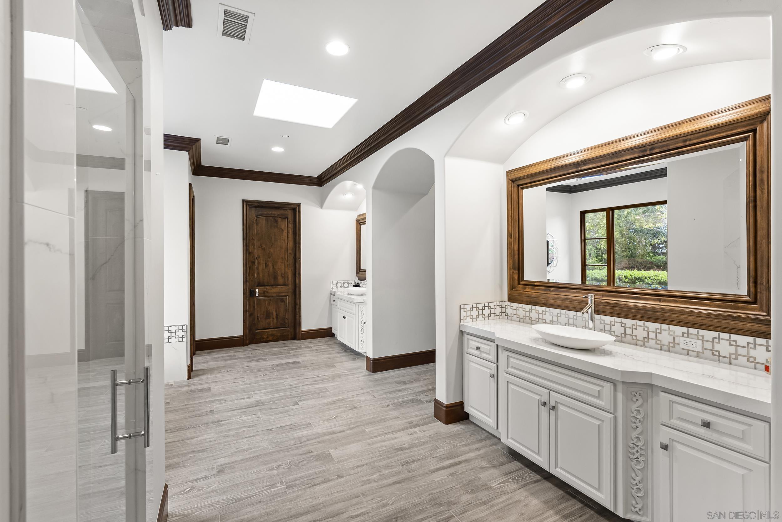 Detail Gallery Image 21 of 36 For 7628  Top O the Morning Way, San Diego,  CA 92127 - 4 Beds | 4/1 Baths