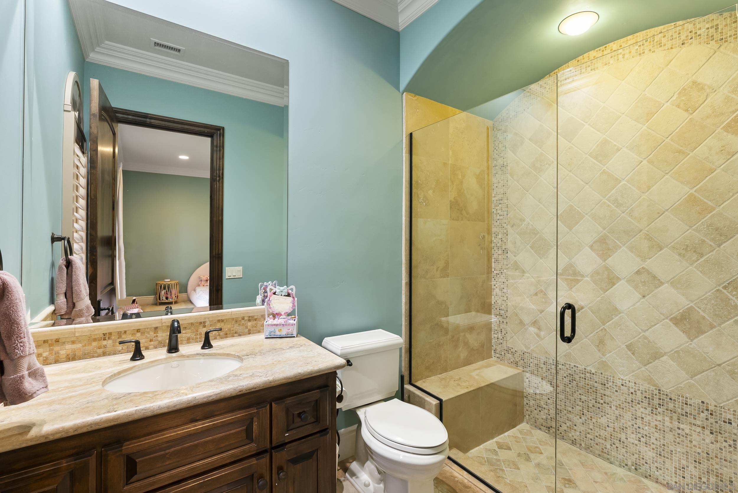 Detail Gallery Image 23 of 36 For 7628  Top O the Morning Way, San Diego,  CA 92127 - 4 Beds | 4/1 Baths