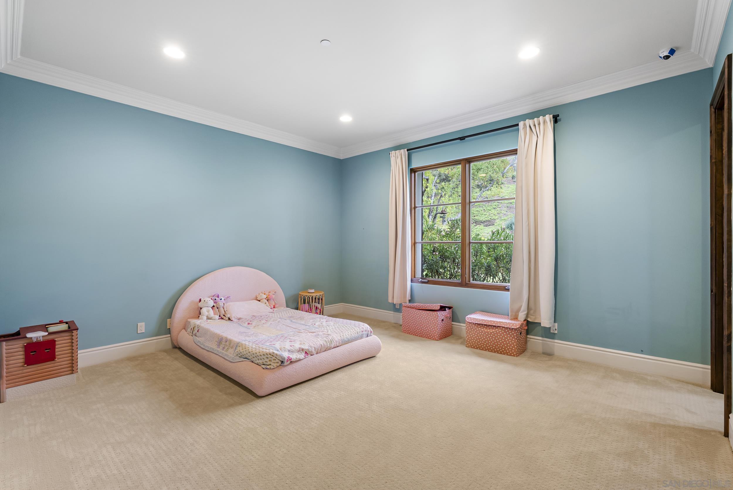 Detail Gallery Image 24 of 36 For 7628  Top O the Morning Way, San Diego,  CA 92127 - 4 Beds | 4/1 Baths