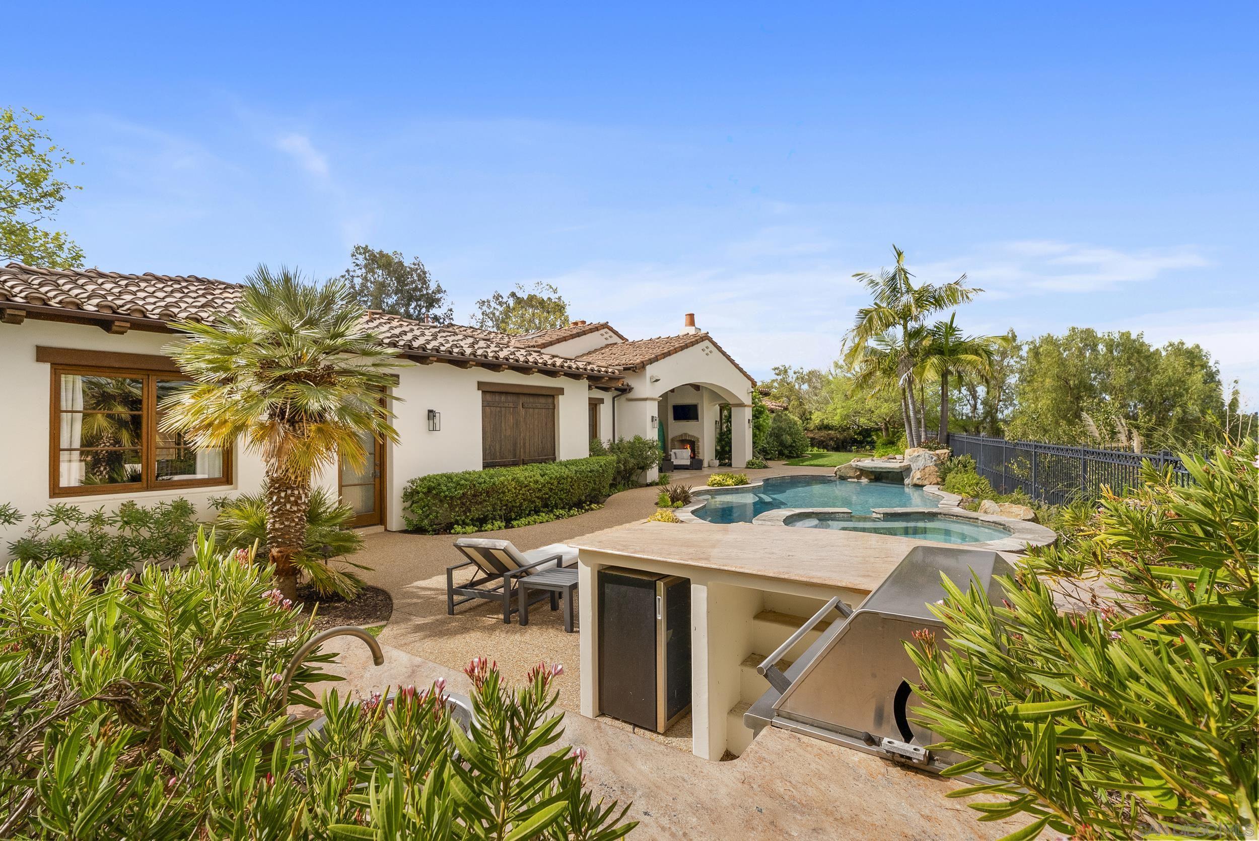 Detail Gallery Image 31 of 36 For 7628  Top O the Morning Way, San Diego,  CA 92127 - 4 Beds | 4/1 Baths